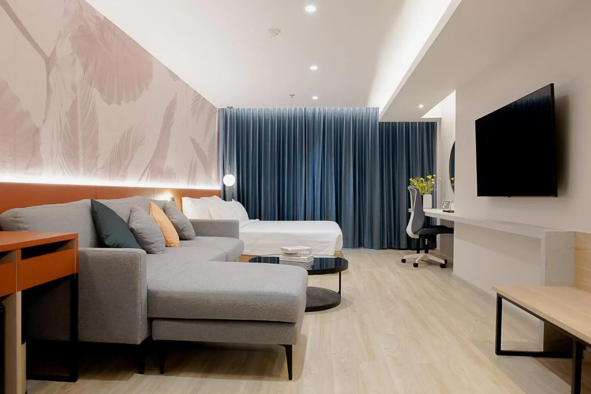 Junior Suite in Buri Sriphu Hotel Junior Suite in Buri Sriphu Hotel