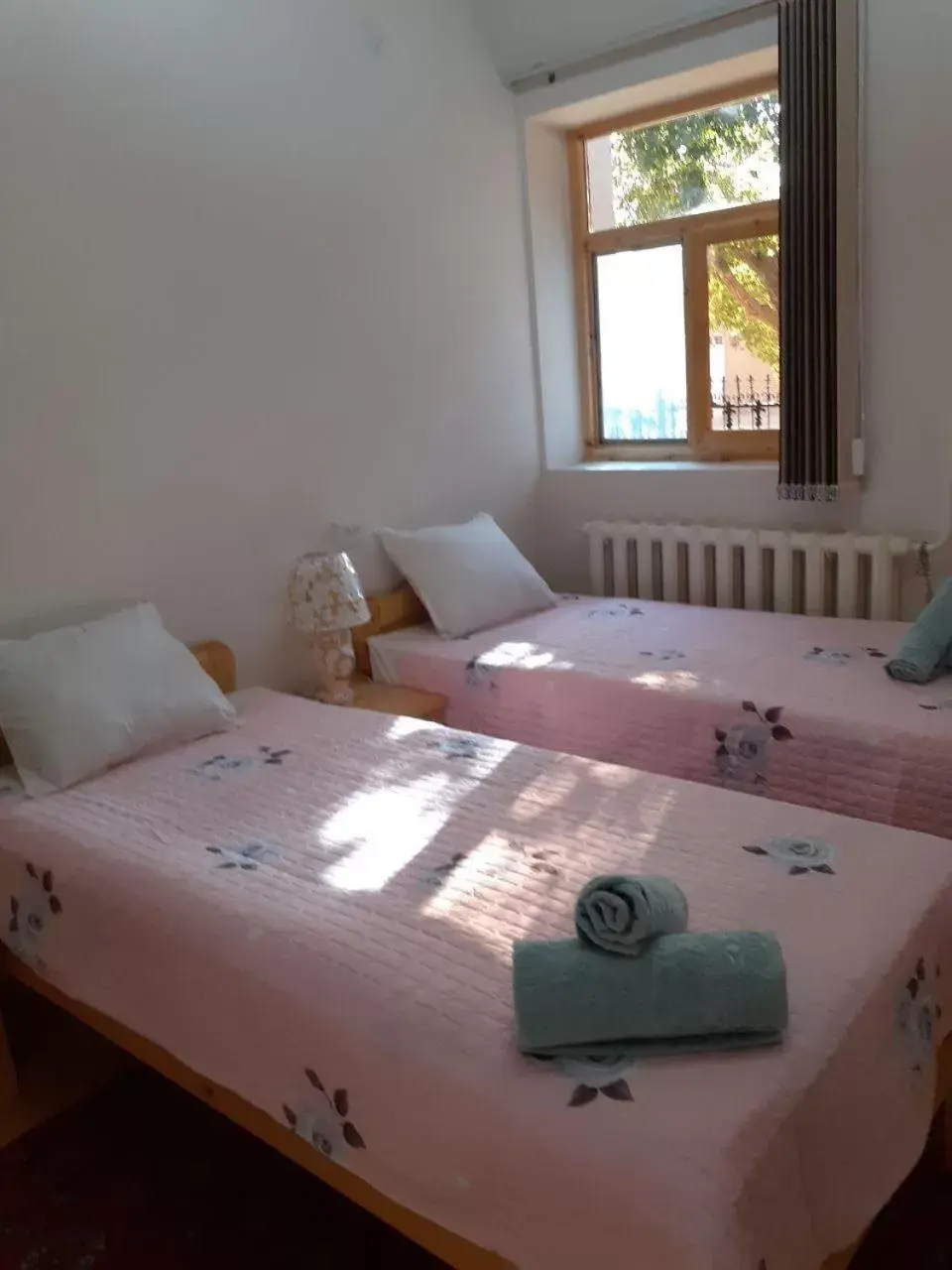 Large Twin Room - single occupancy in KHIVA ABDULLA Guest House Large Twin Room - single occupancy in KHIVA ABDULLA Guest House