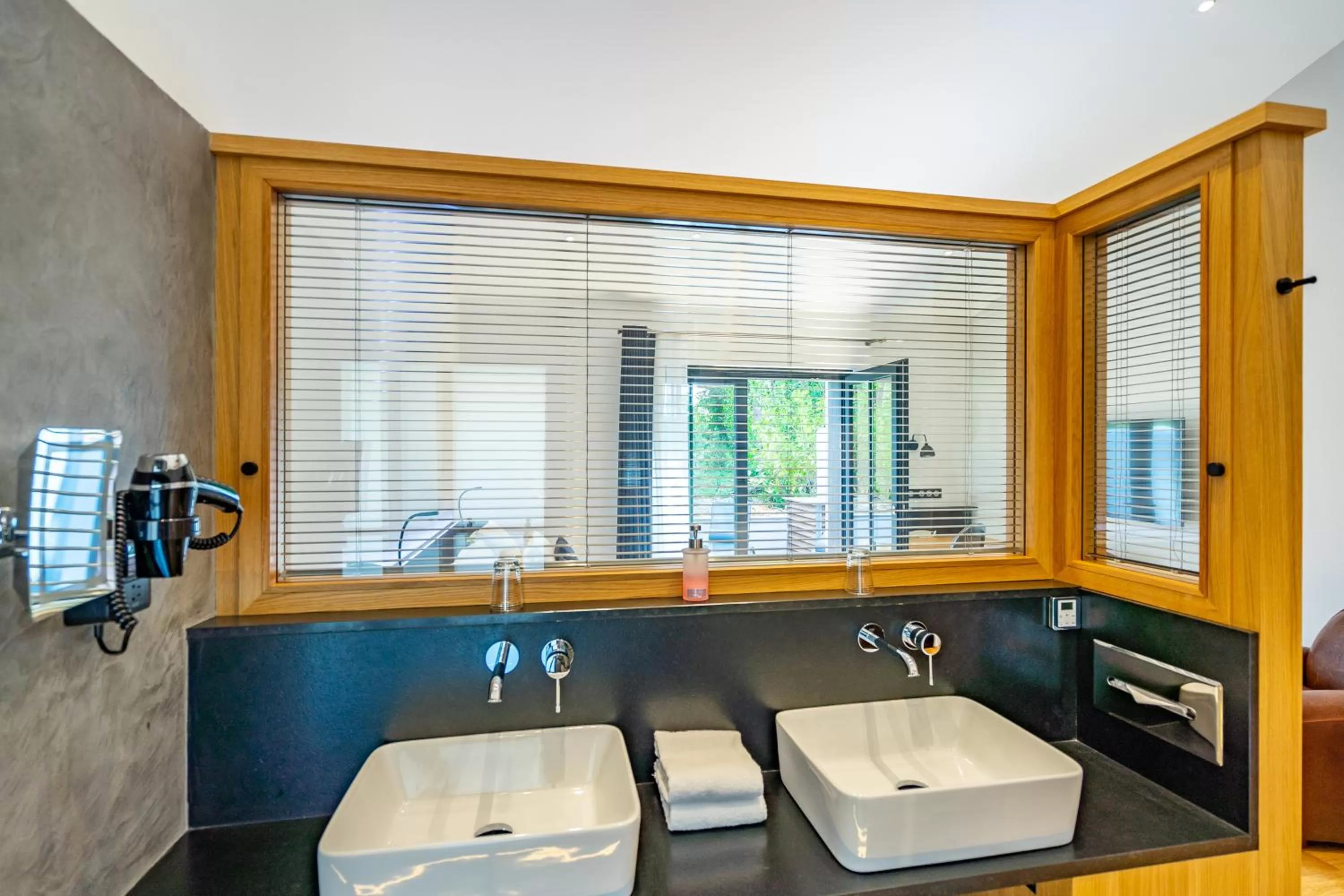 Bathroom in Hôtel Ile de Ré