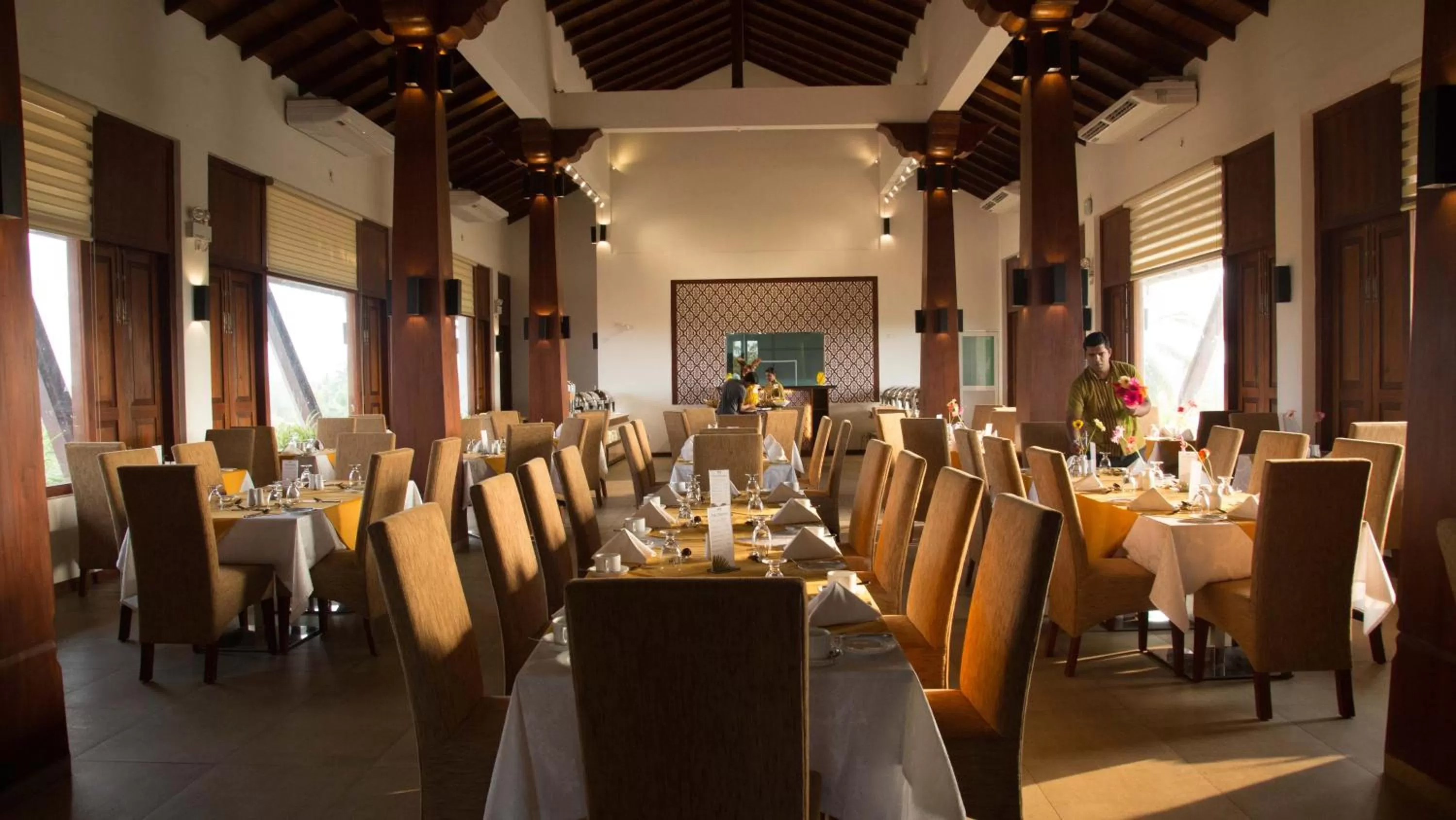 Restaurant/Places to Eat in The Thinnai - All-Suites Boutique Hotel