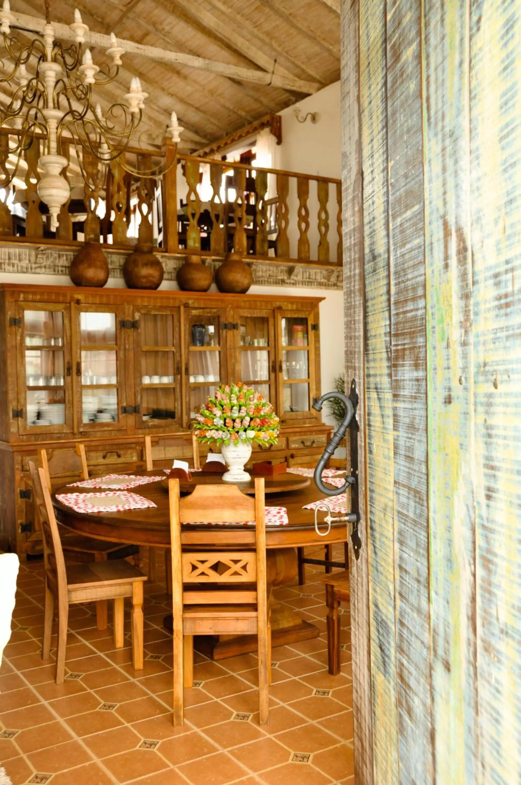 Restaurant/places to eat, Lounge/Bar in Pousada Neuza Barbosa