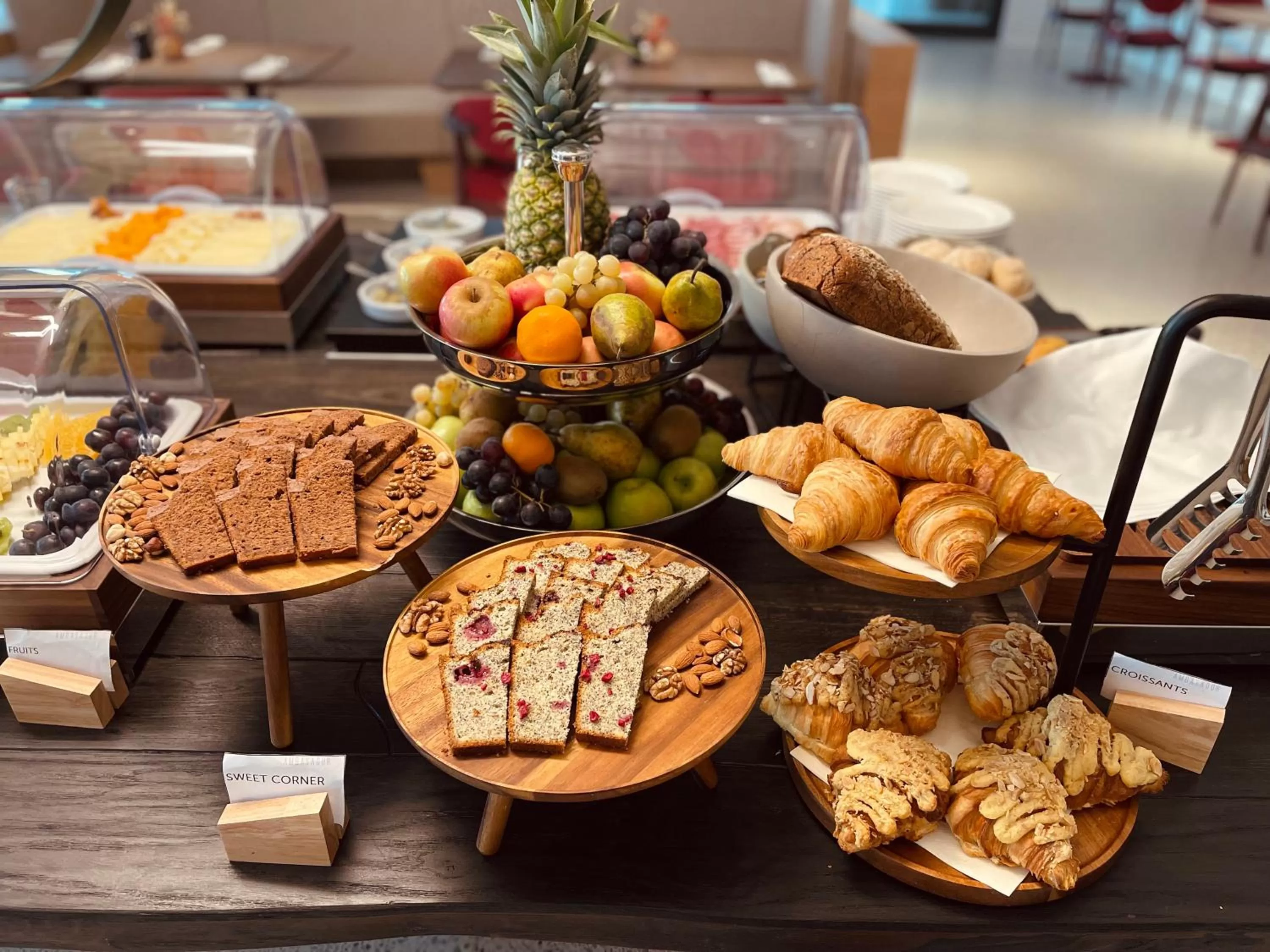 Breakfast in Hotel Ambasador