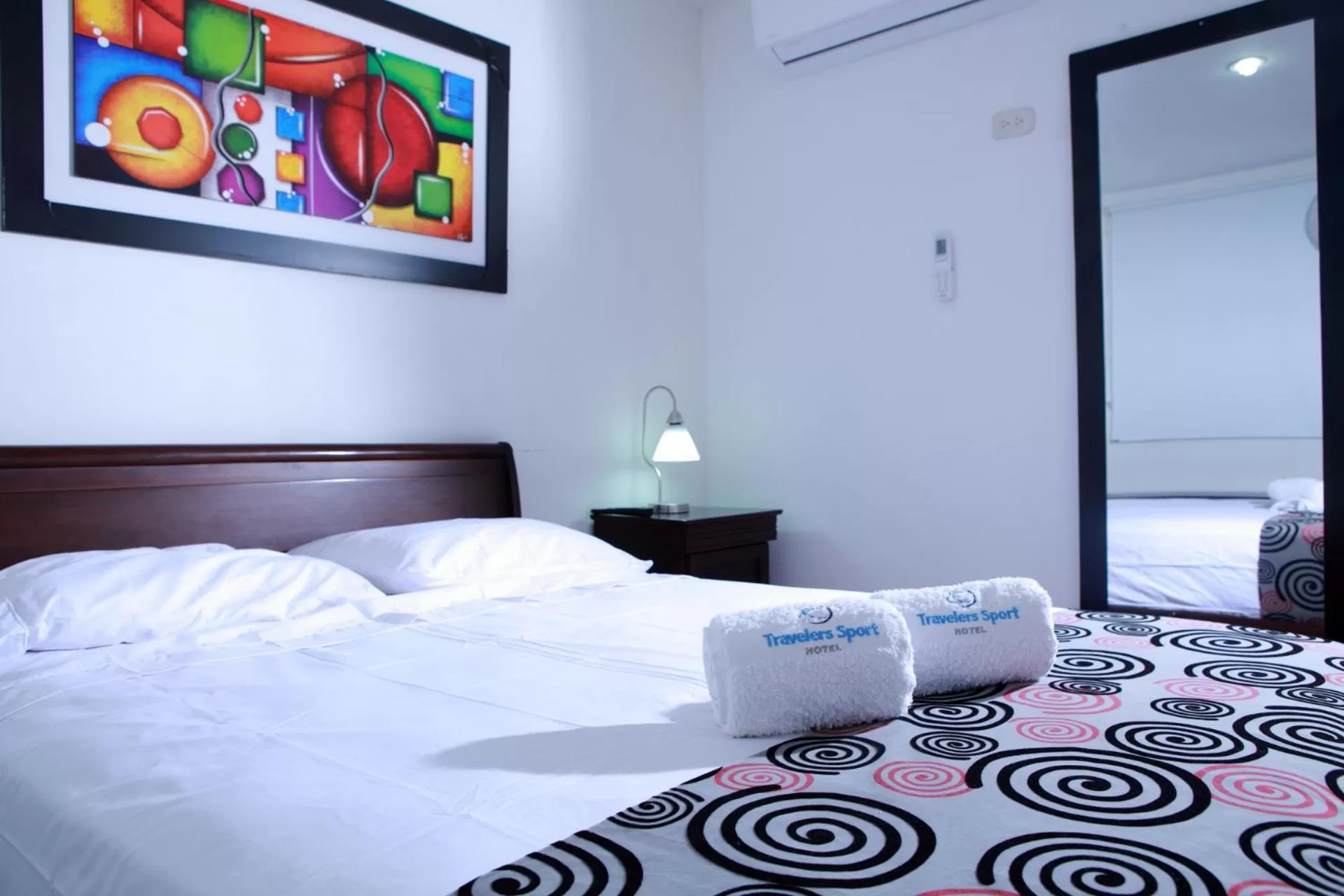 On site, Room Photo in Hotel Travelers Sport