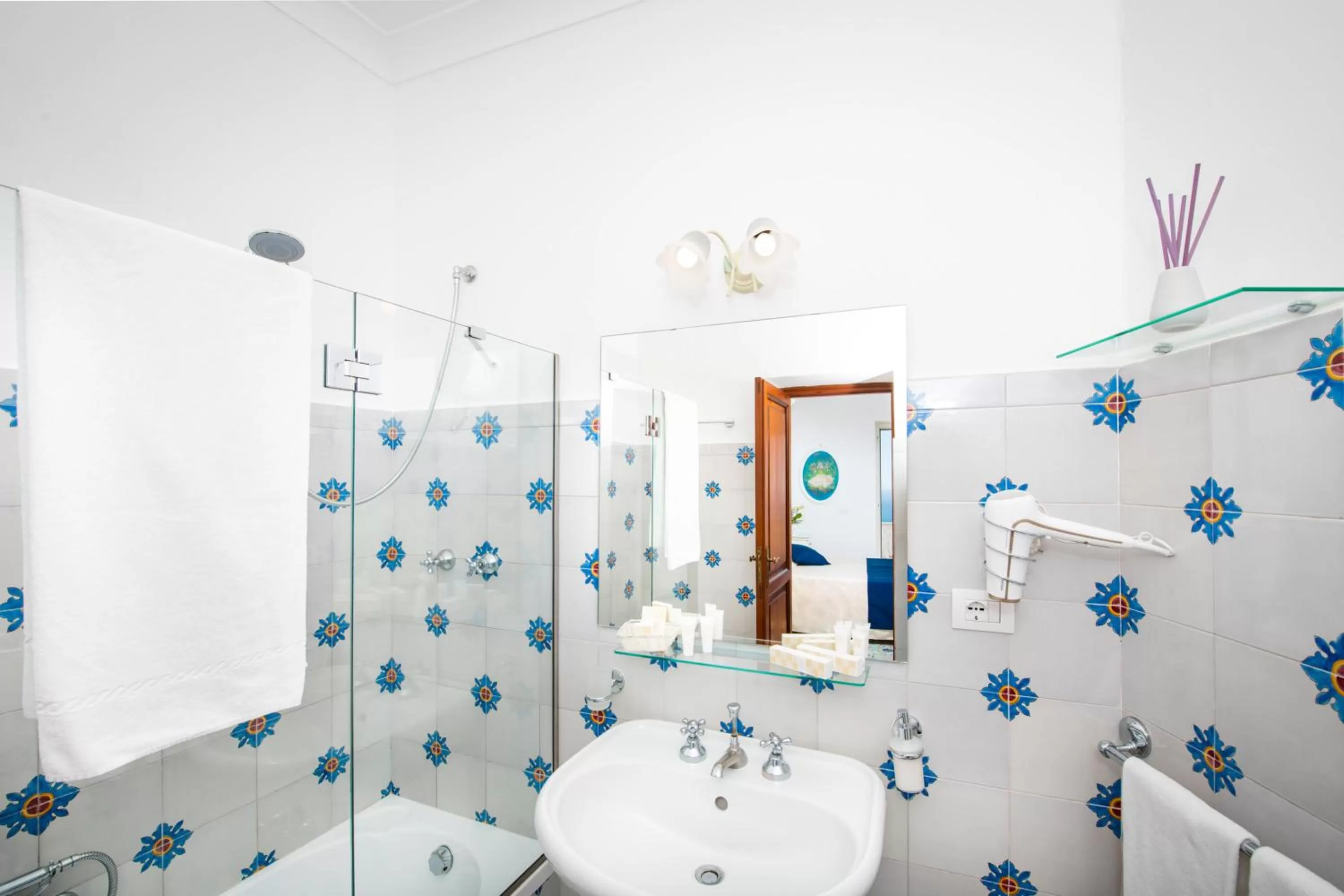 Shower in Casa Guadagno