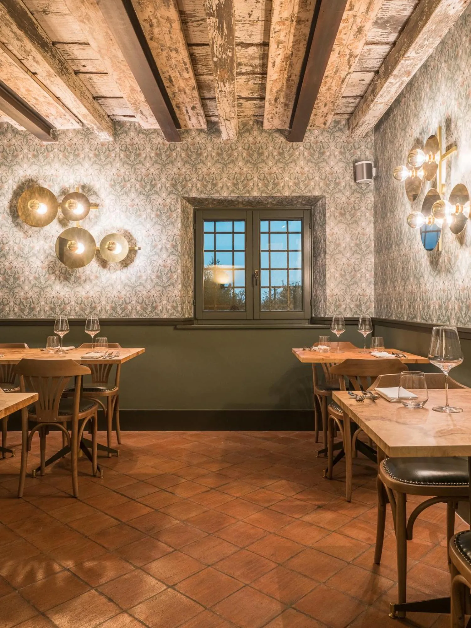 Restaurant/places to eat in Cà Toresele Relais Osteria Garden