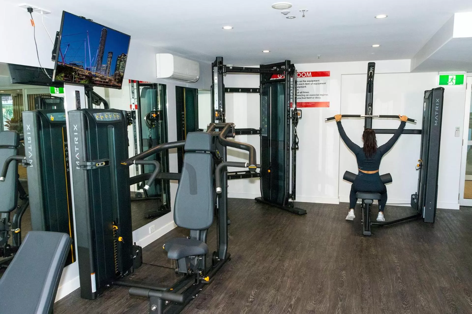 Fitness centre/facilities in Evolution Apartments