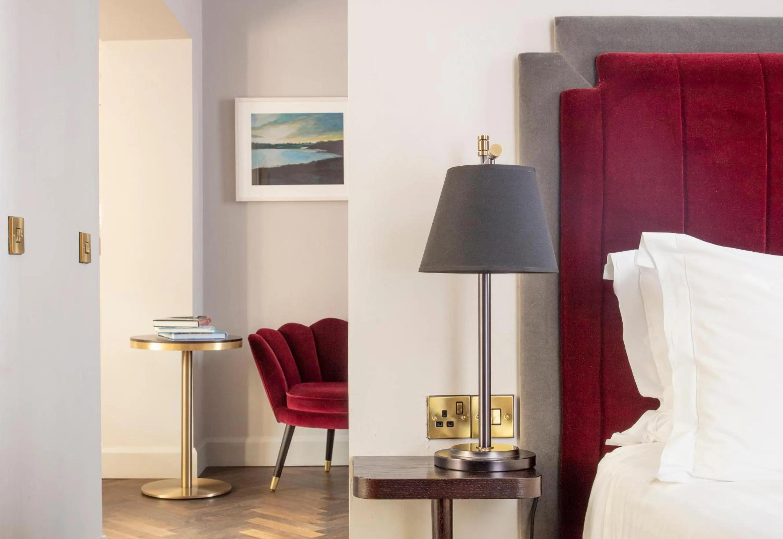 Living room, Bed in The Wilder