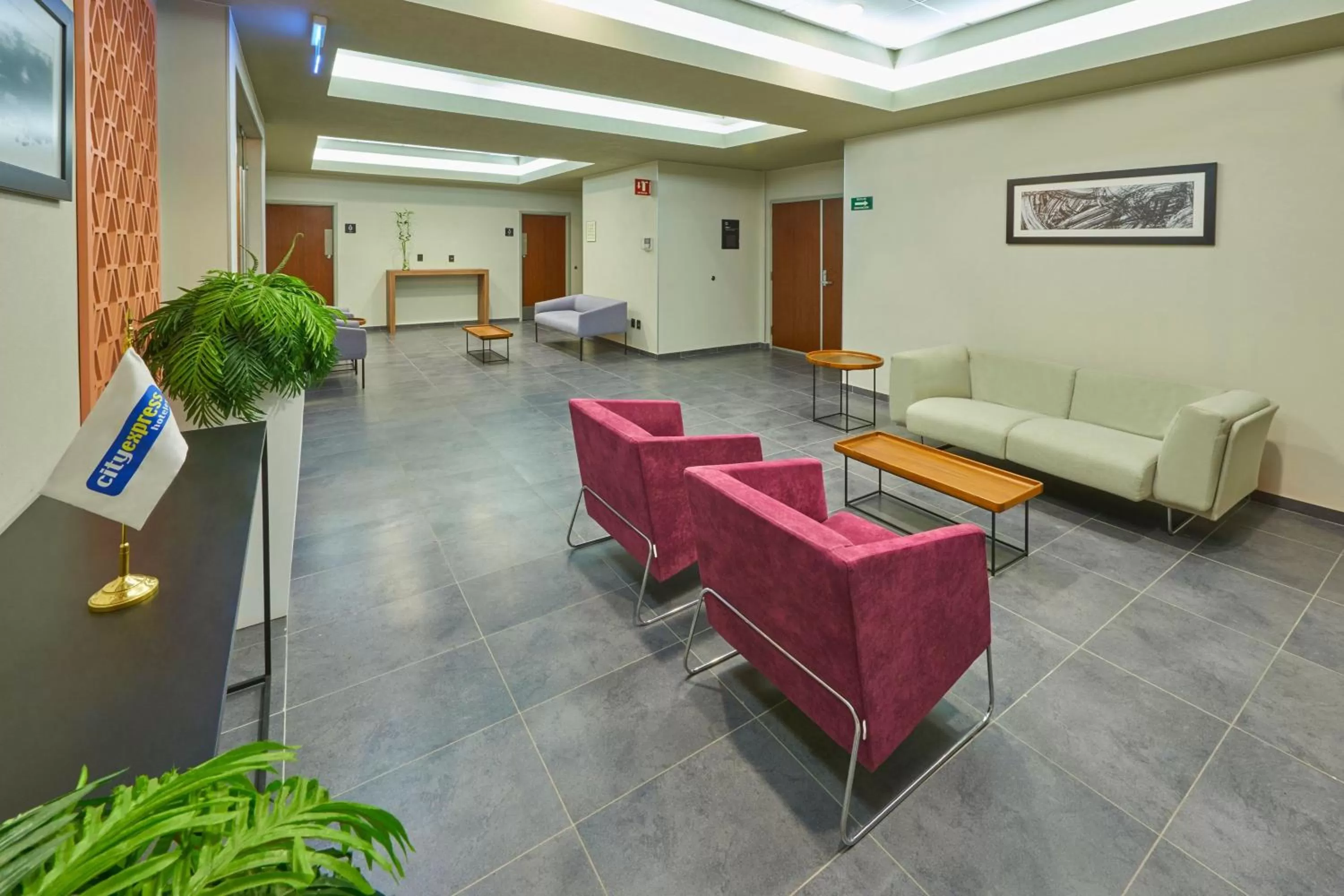 Living room in City Express by Marriott Reynosa Aeropuerto