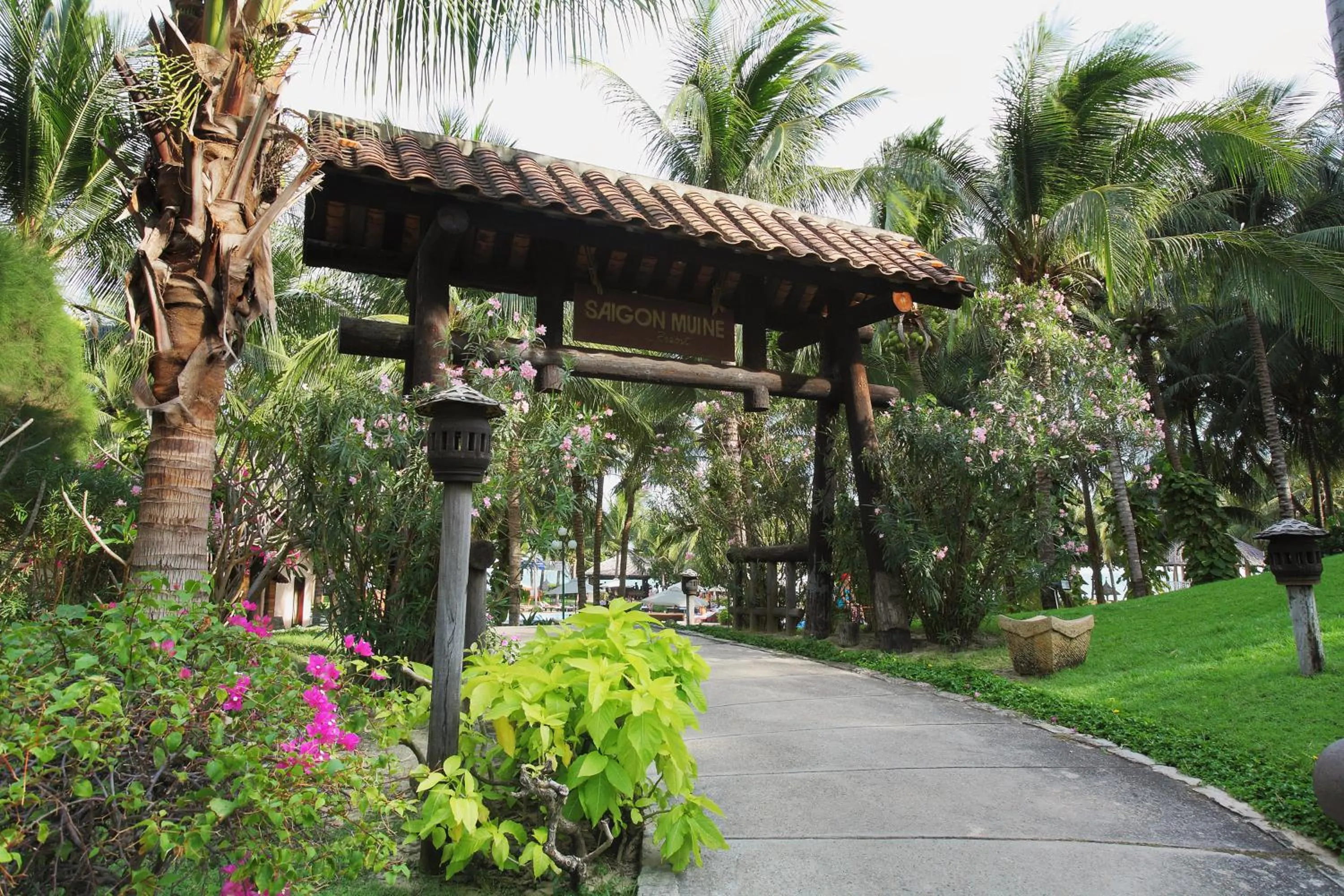 Facade/entrance in Saigon Mui Ne Resort