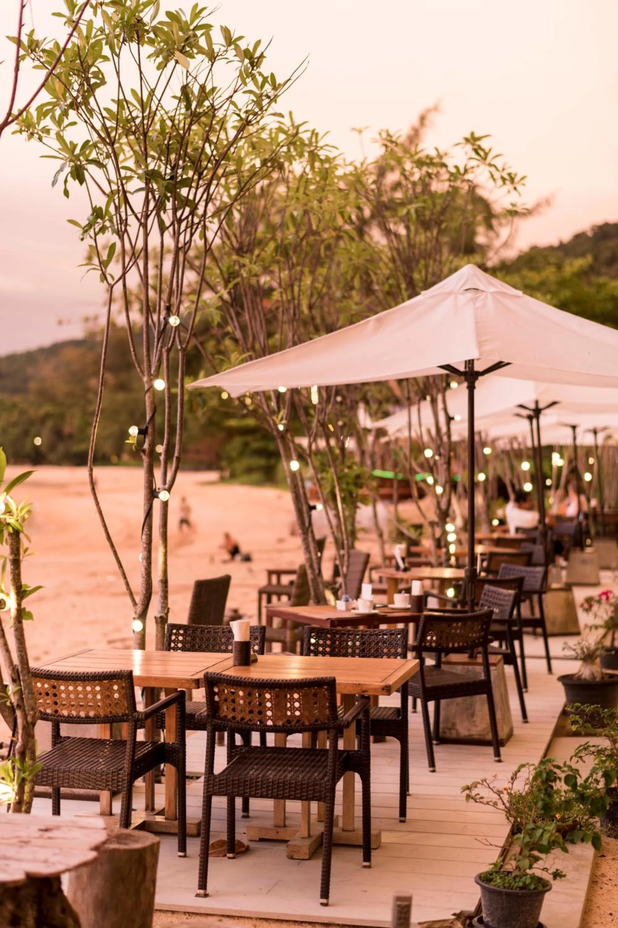 Restaurant/places to eat in Krabi Home Resort