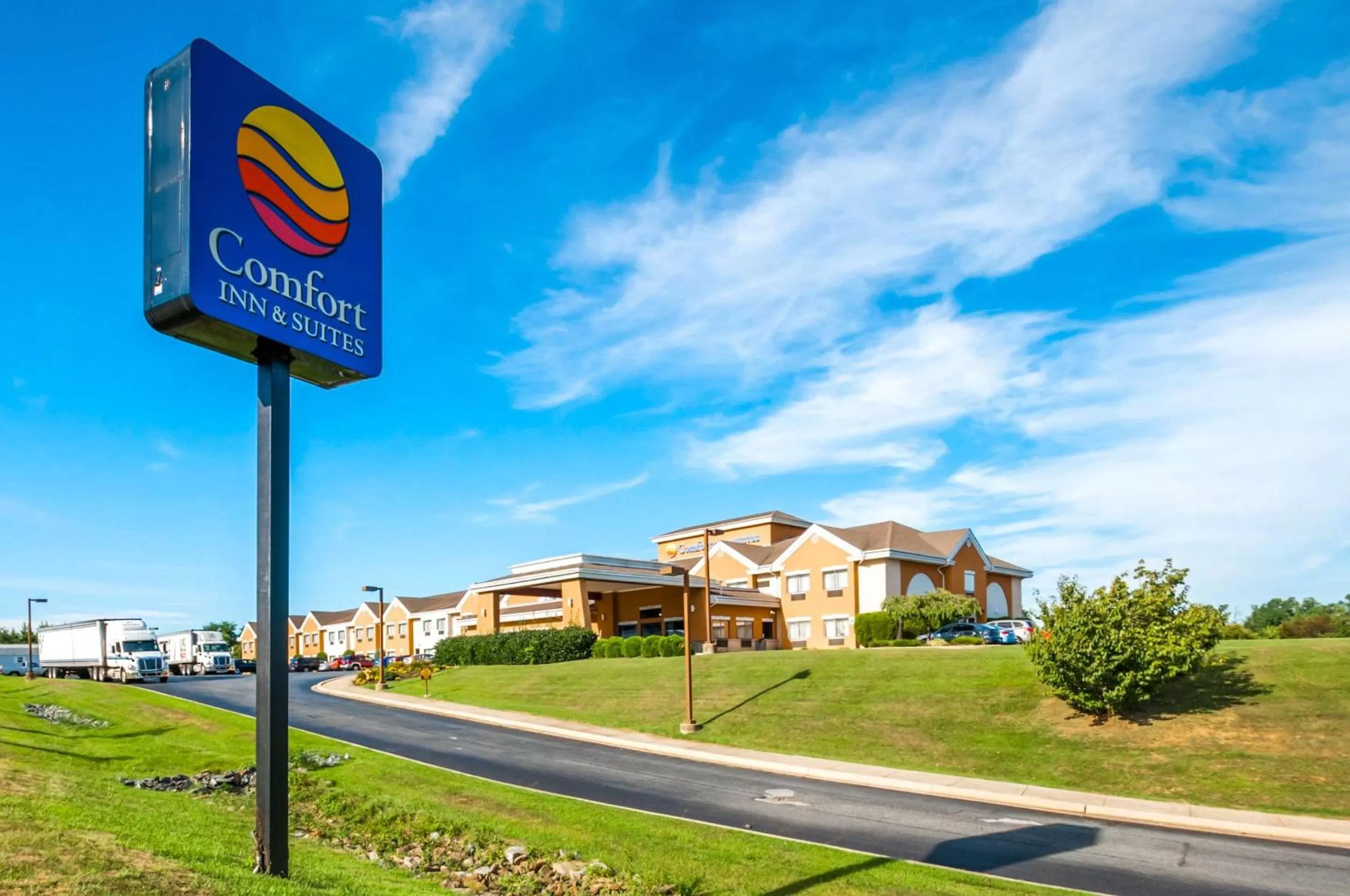 Comfort Inn & Suites North East