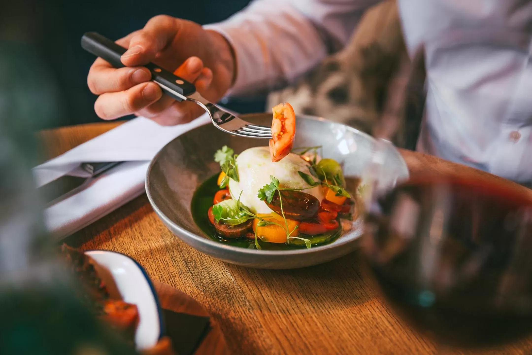 Restaurant/places to eat in Rose & Crown Inn