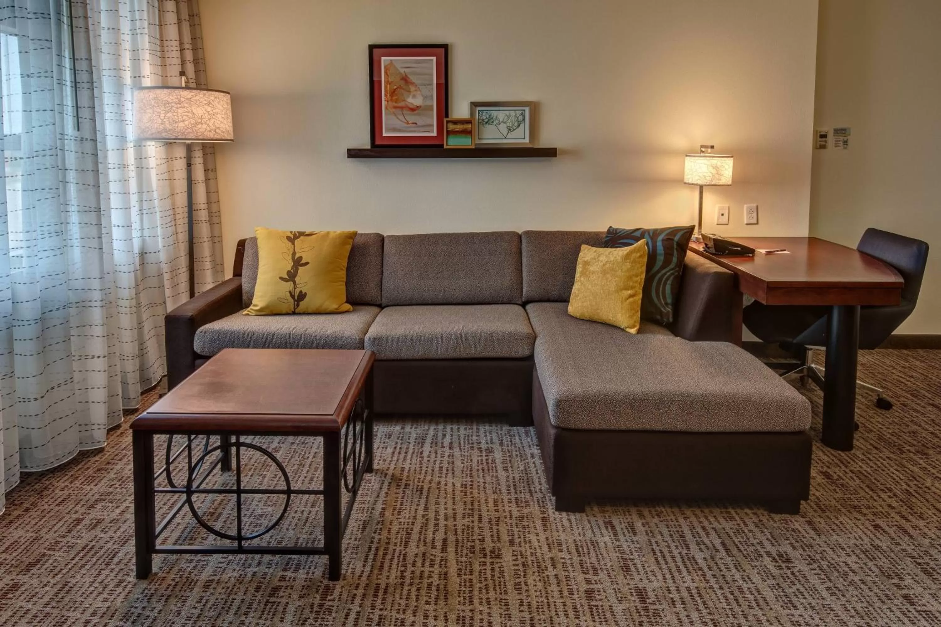 Bedroom in Residence Inn Norfolk Downtown