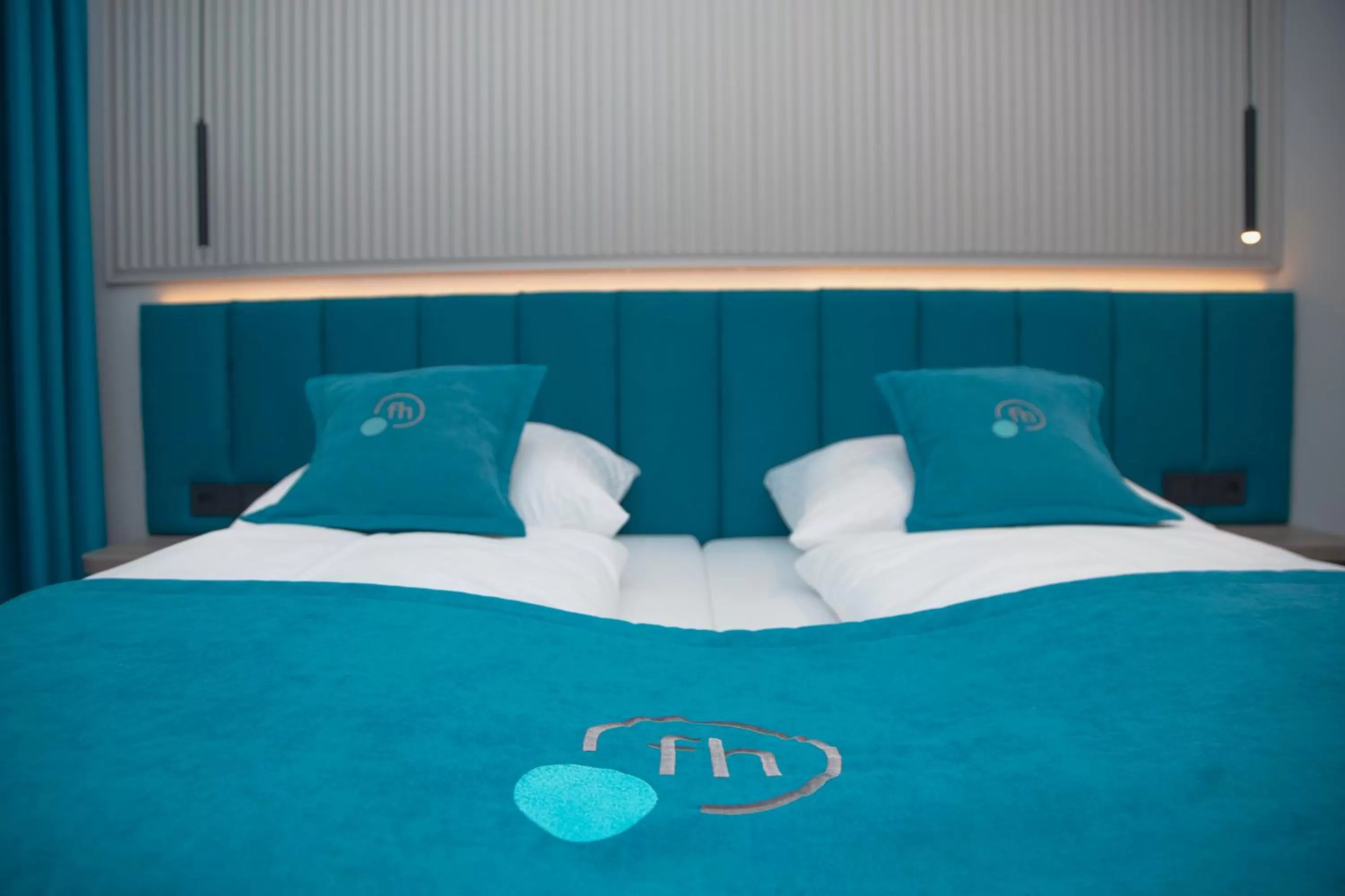 Photo of the whole room, Bed in Friends Hotel Kerpen