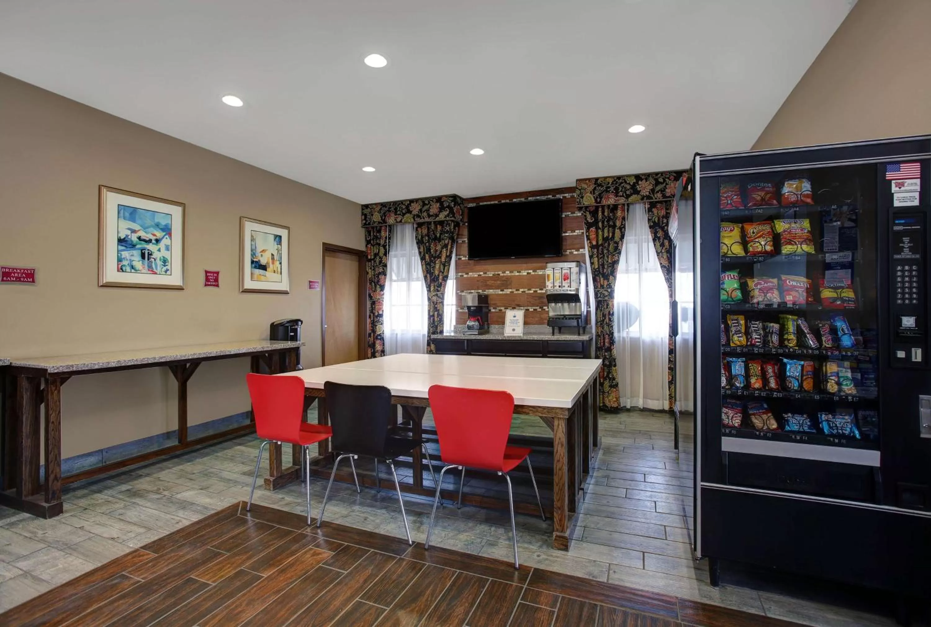 Lobby or reception in Studio 6 Odessa, Tx