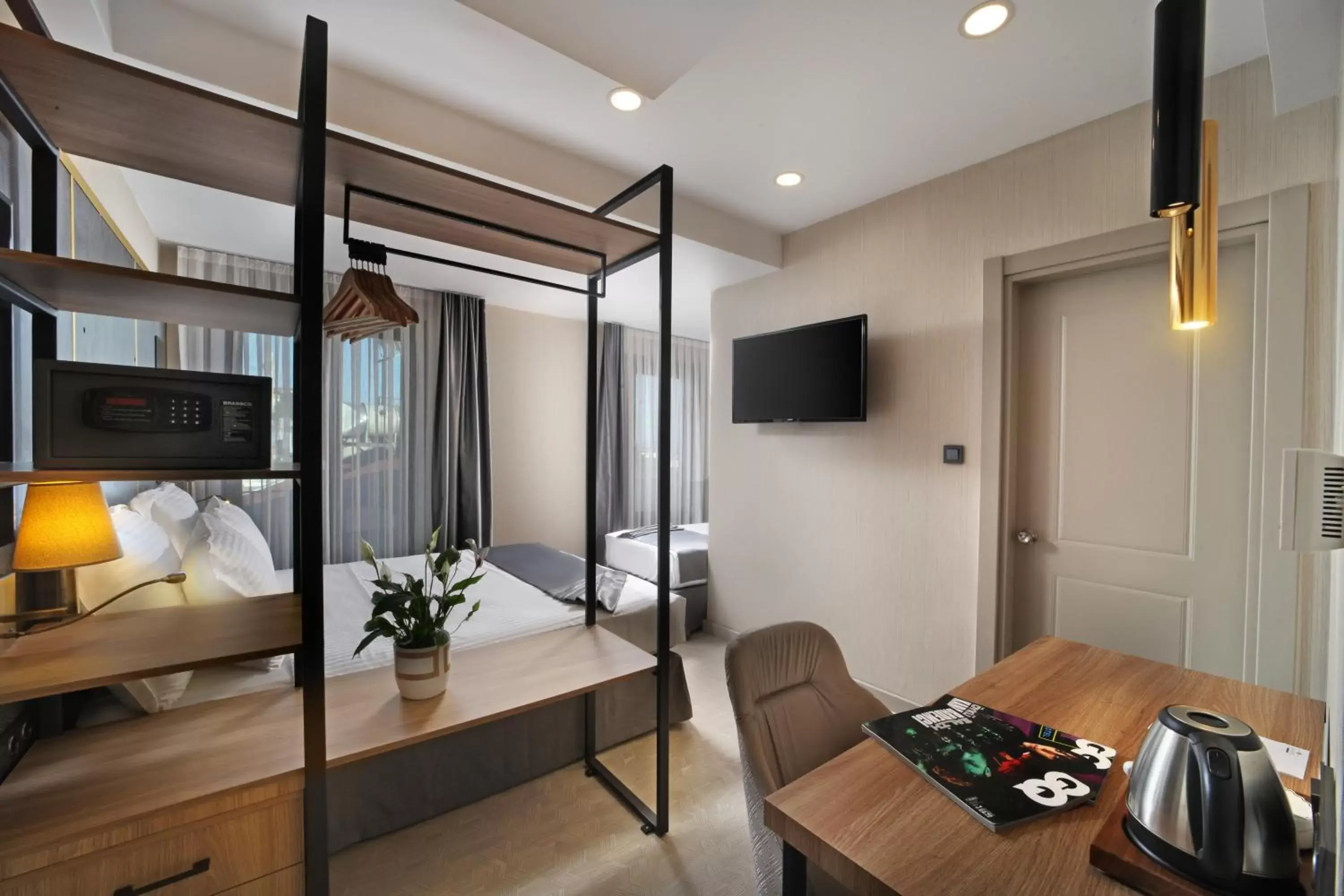 Superior Triple Room in Imagine Hotel-Special Category Superior Triple Room in Imagine Hotel-Special Category