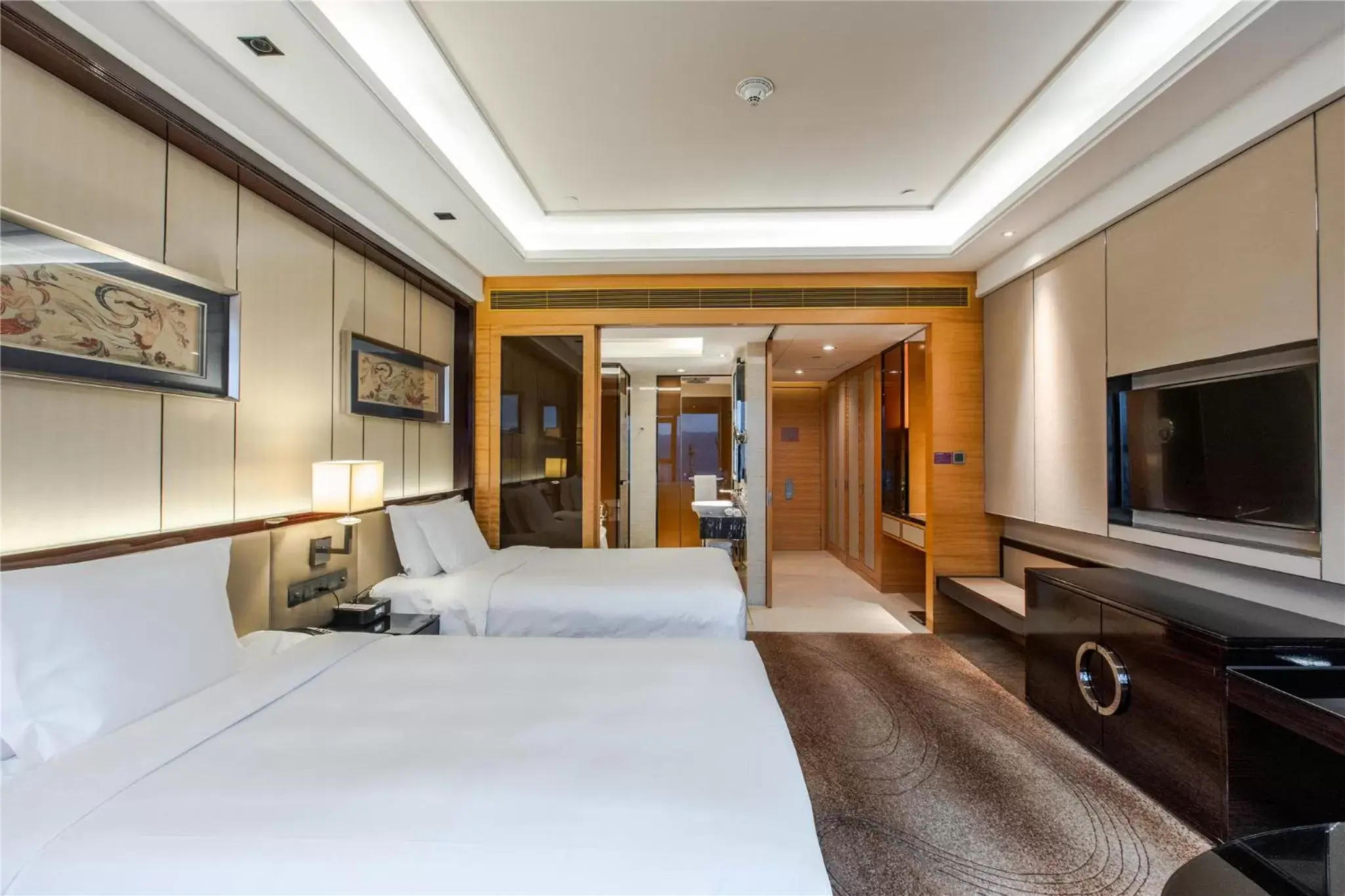 Standard Twin Room with River View in Crowne Plaza Hotel Lanzhou by IHG Standard Twin Room with River View in Crowne Plaza Hotel Lanzhou by IHG