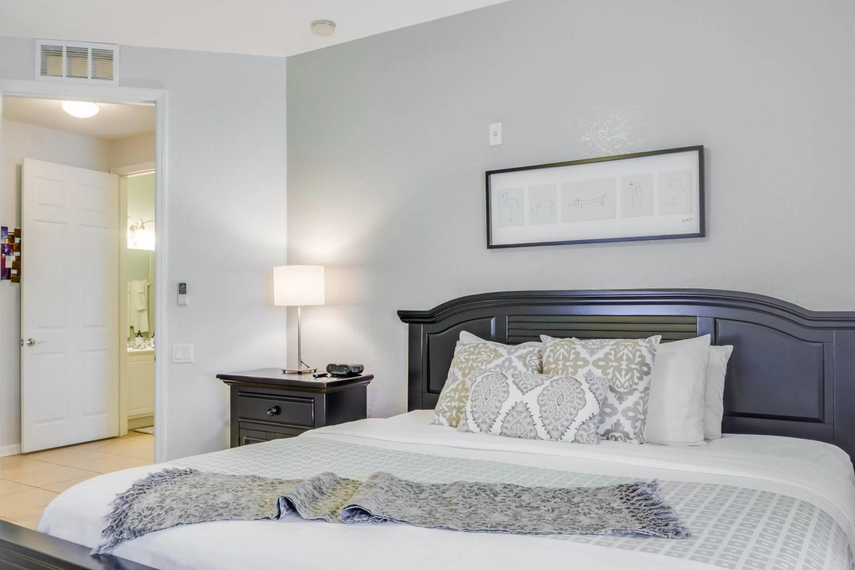 Bed in Orlando Escape