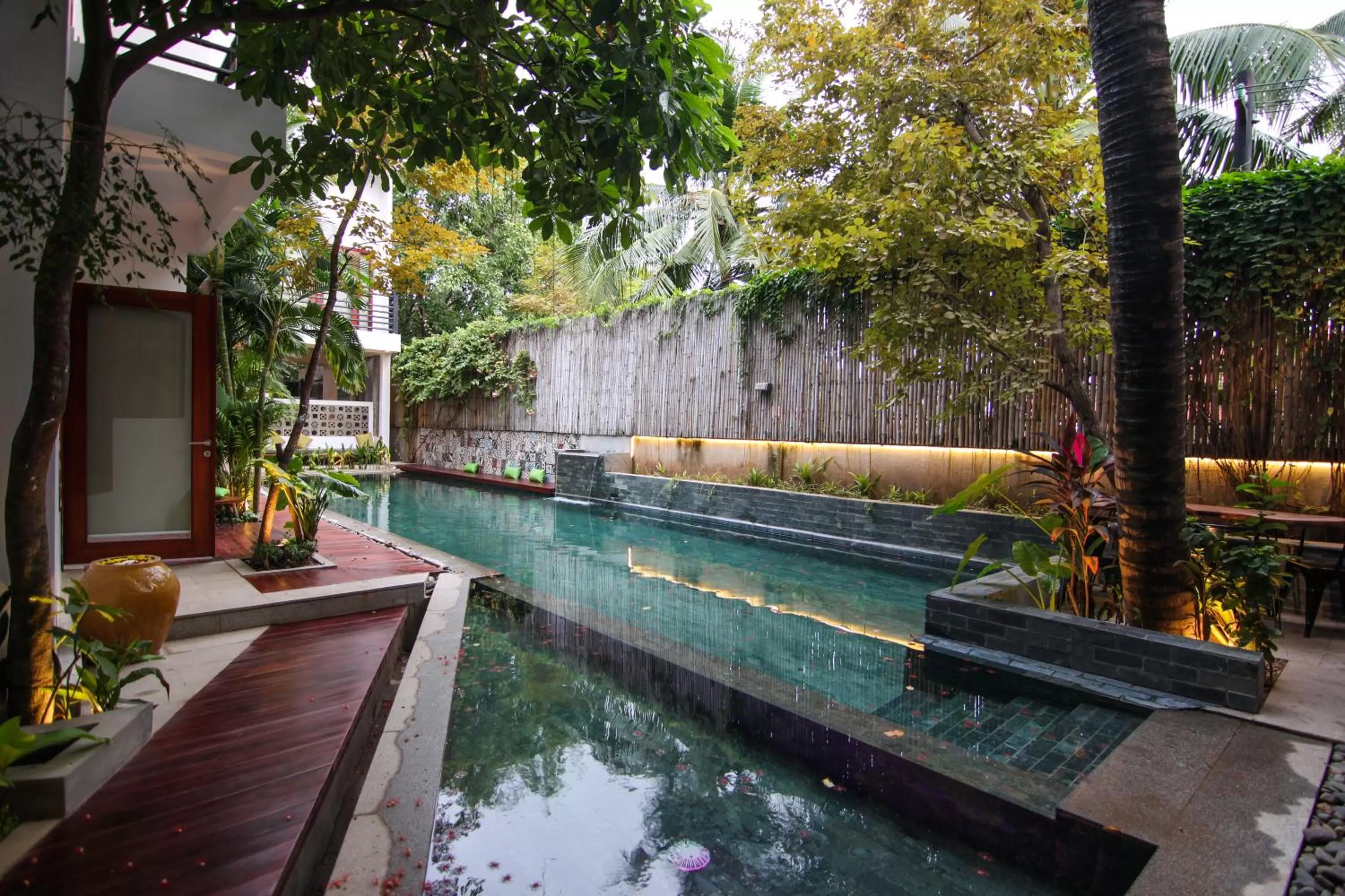 Swimming pool in Sarina Hotel & Villa