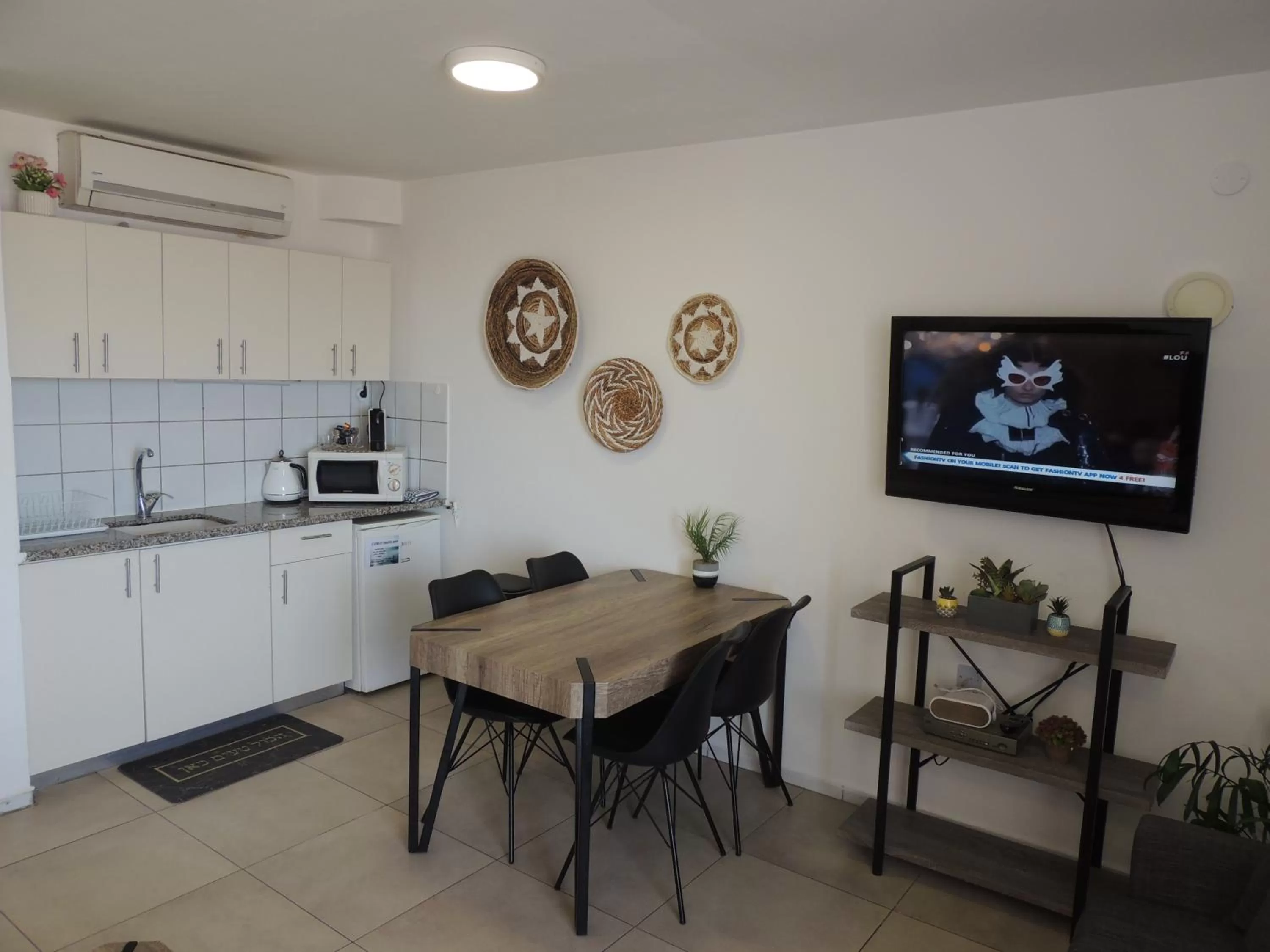 TV and multimedia in Lev Eilat Suites