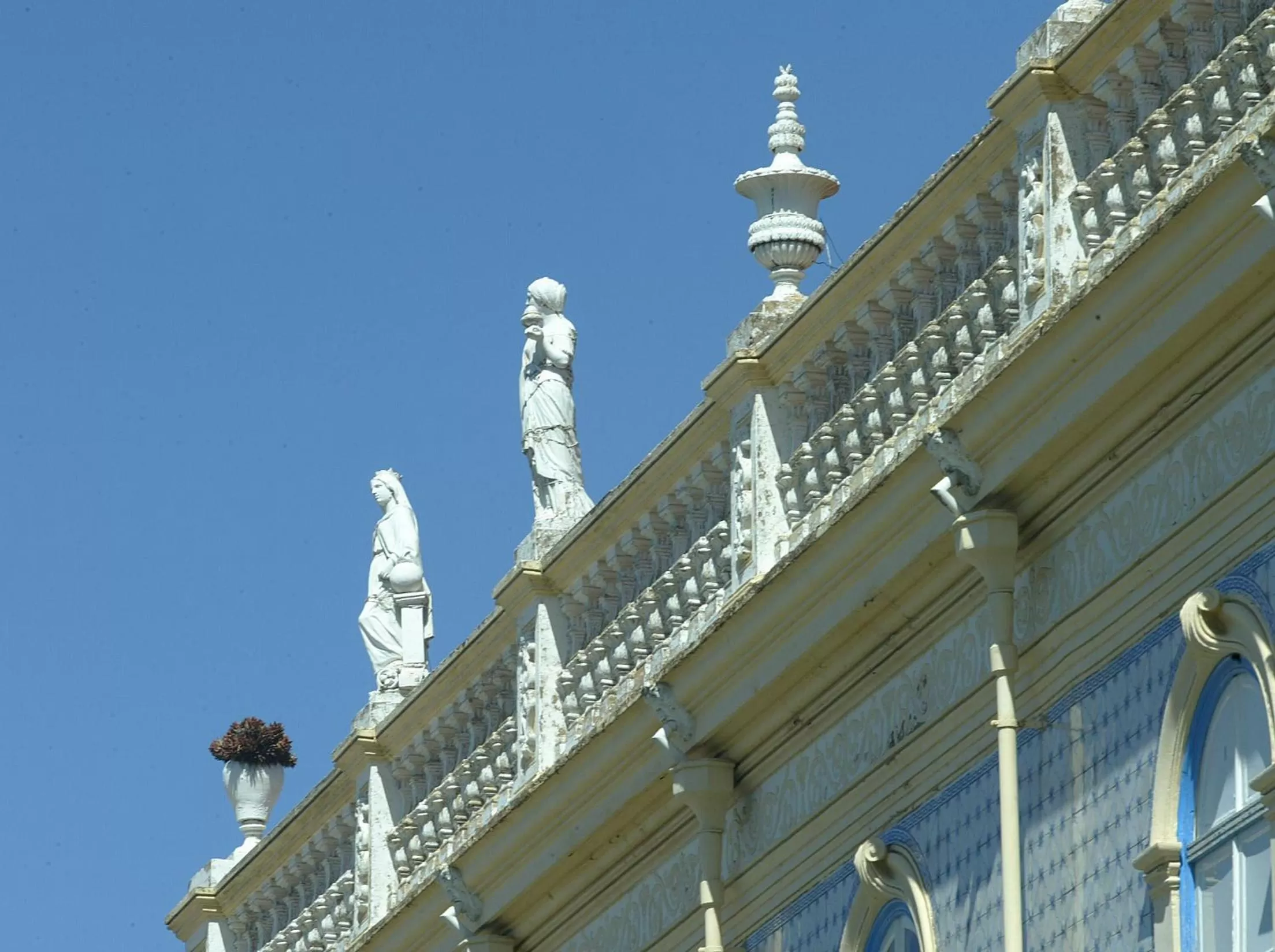 Facade/entrance in Hotel de Moura