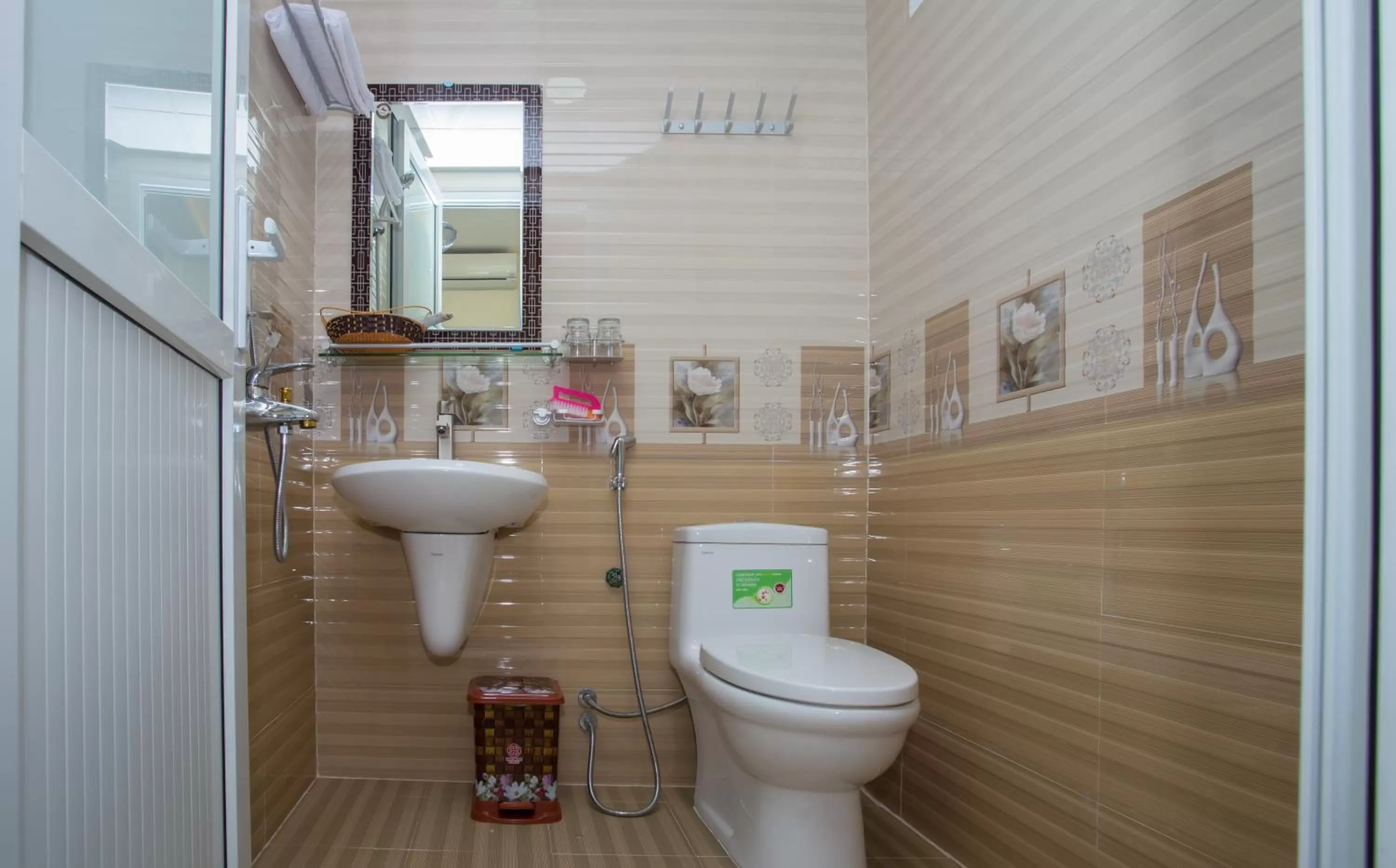 Bathroom in Friendly Home Hotel