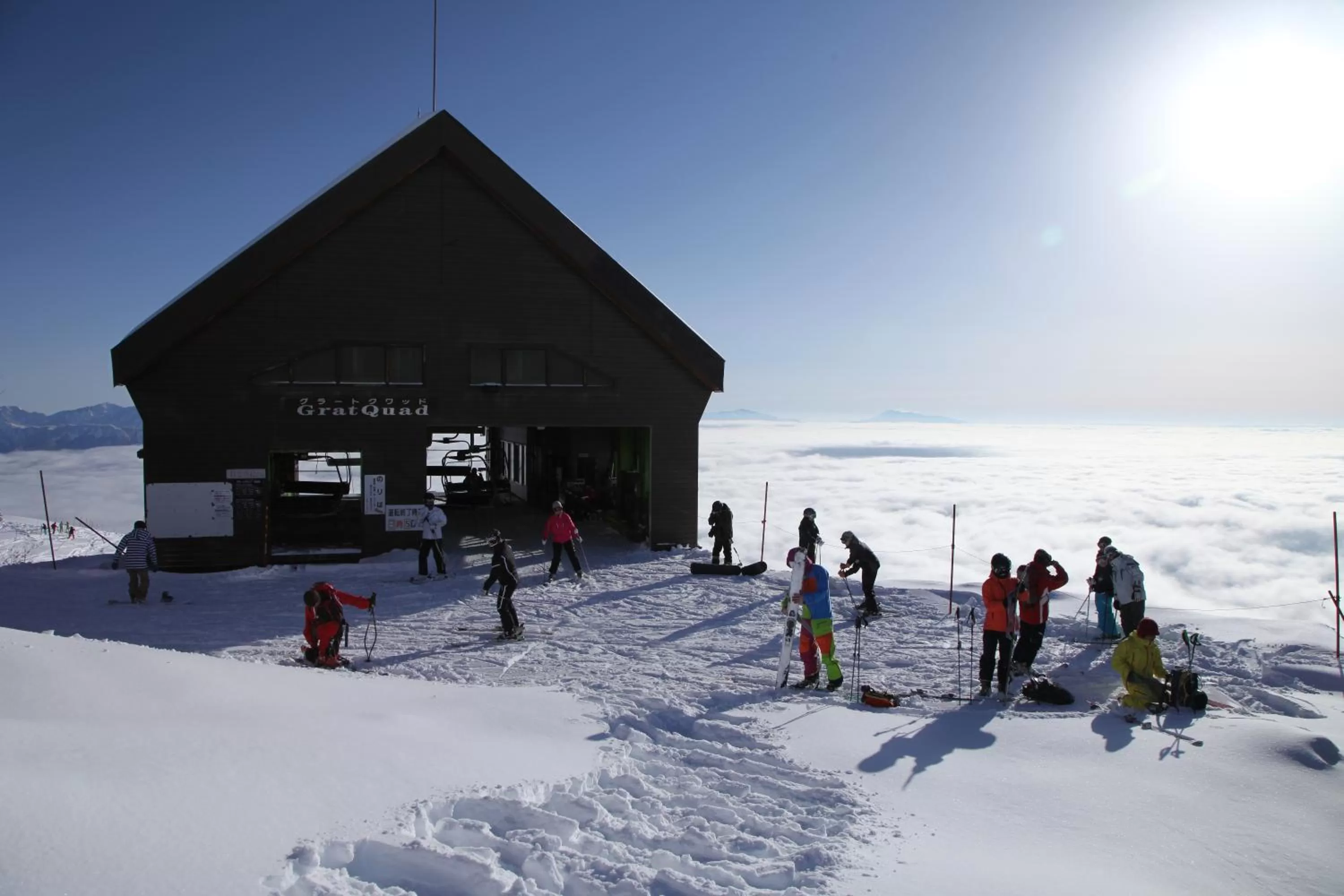 Skiing in Hotel Oak Forest
