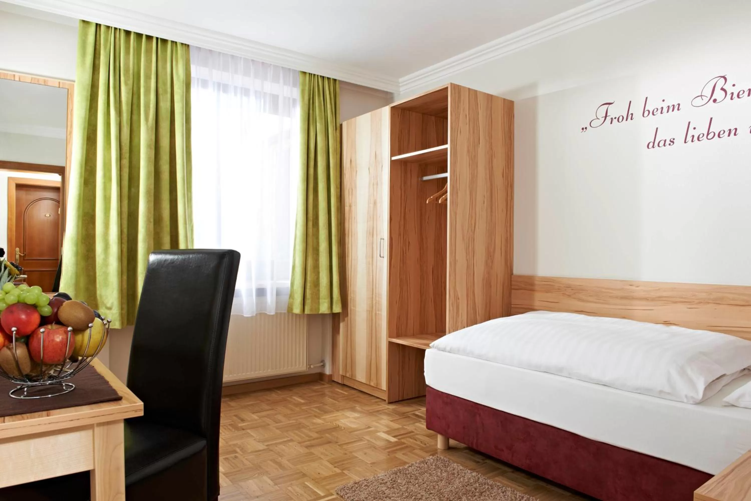 Bed in Biergasthof Riedberg