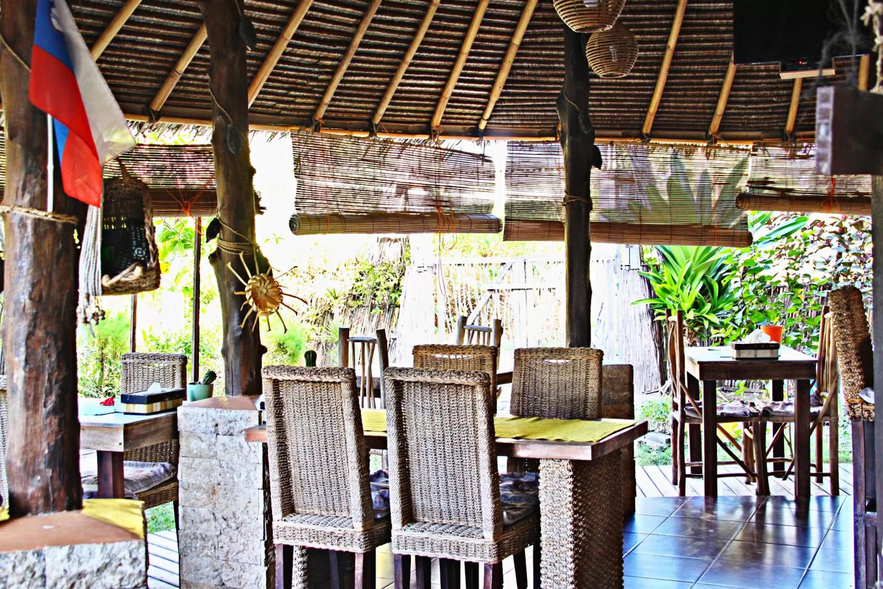 Restaurant/Places to Eat in Meno Dream Resort