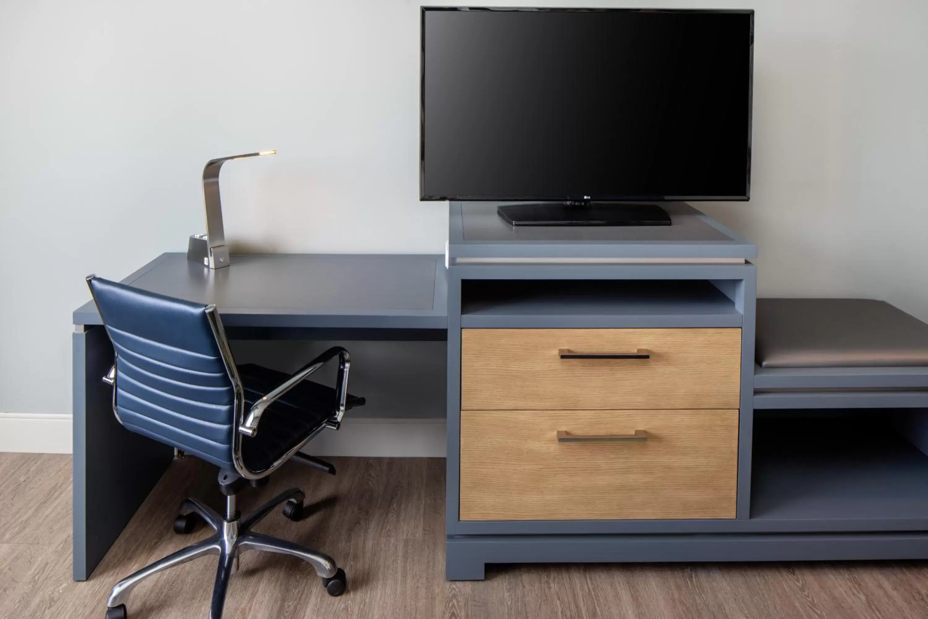 Standard King Room in Hotel Indigo - Flushing, an IHG Hotel Standard King Room in Hotel Indigo - Flushing, an IHG Hotel