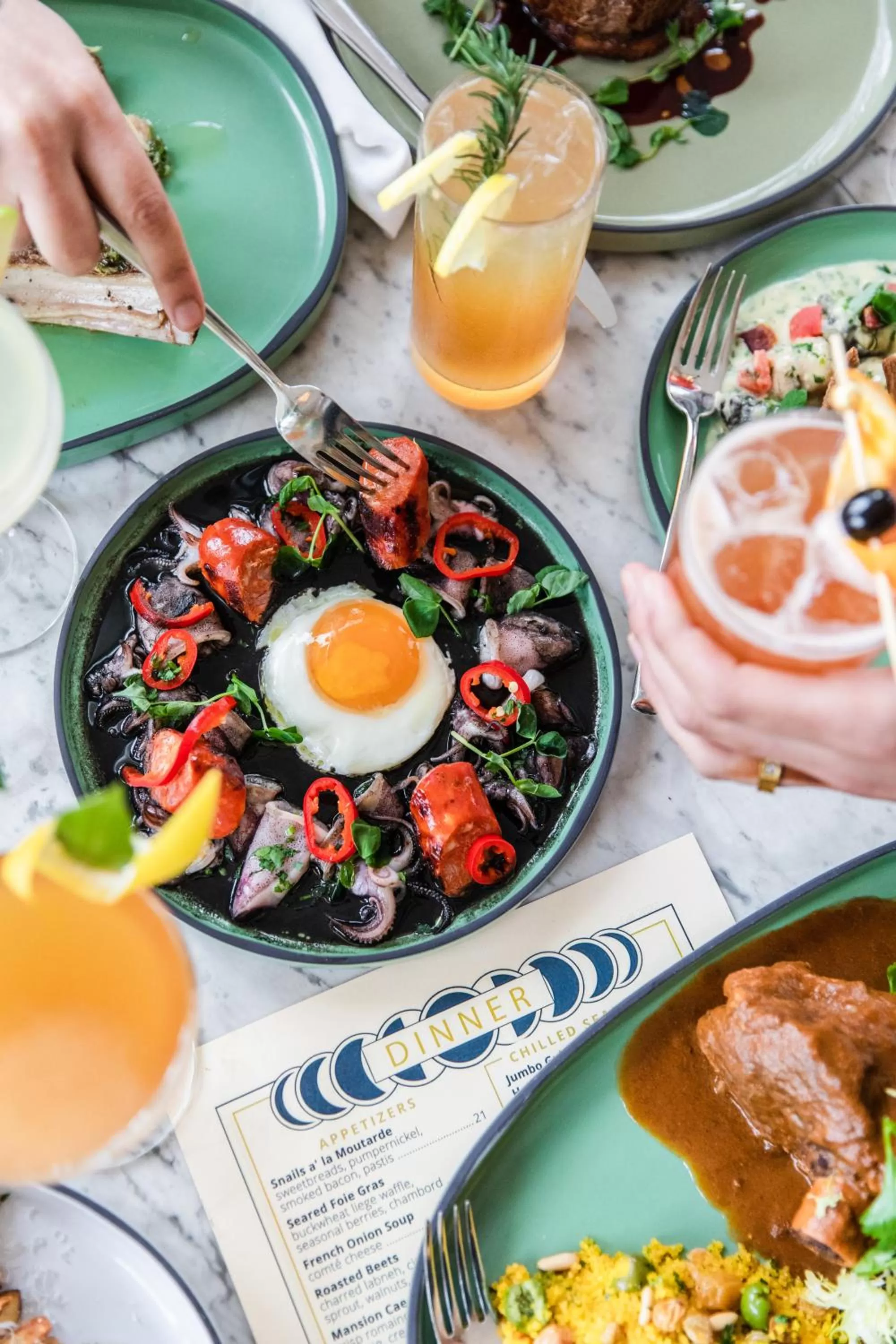 Restaurant/places to eat in La Colombe d'Or Hotel