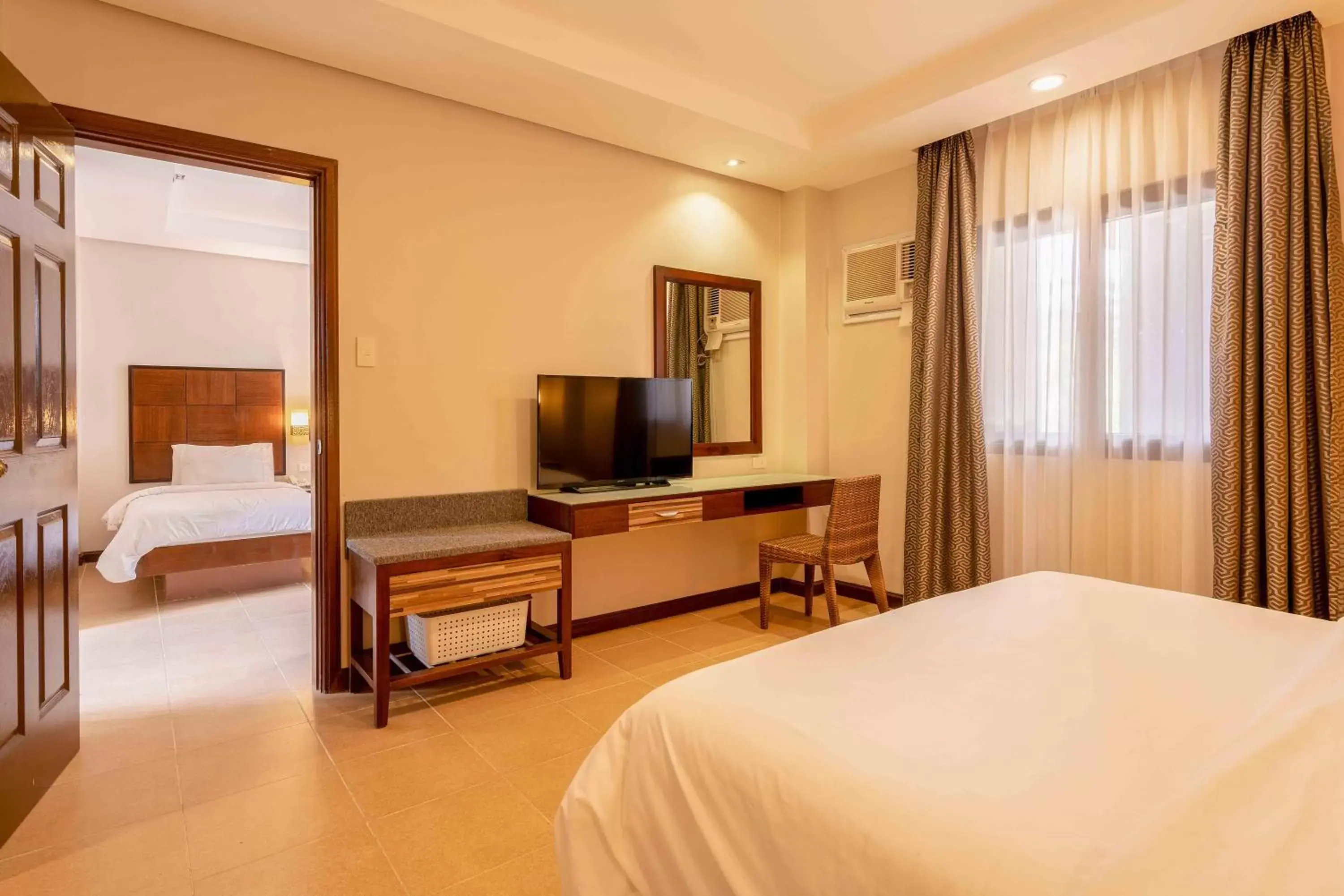 Family Room in MO2 Lagoon Coron Family Room in MO2 Lagoon Coron