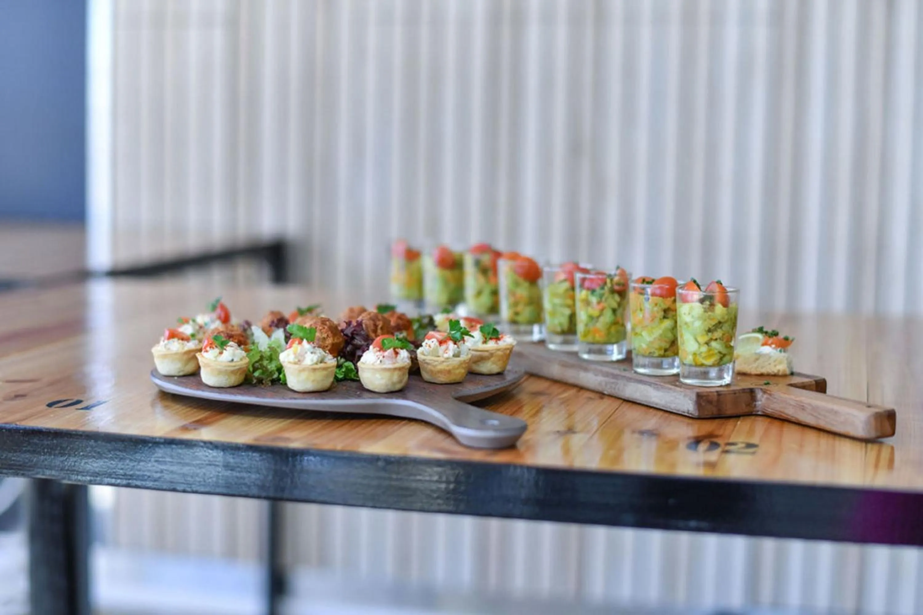 Restaurant/places to eat in Novotel Paris Créteil Le Lac