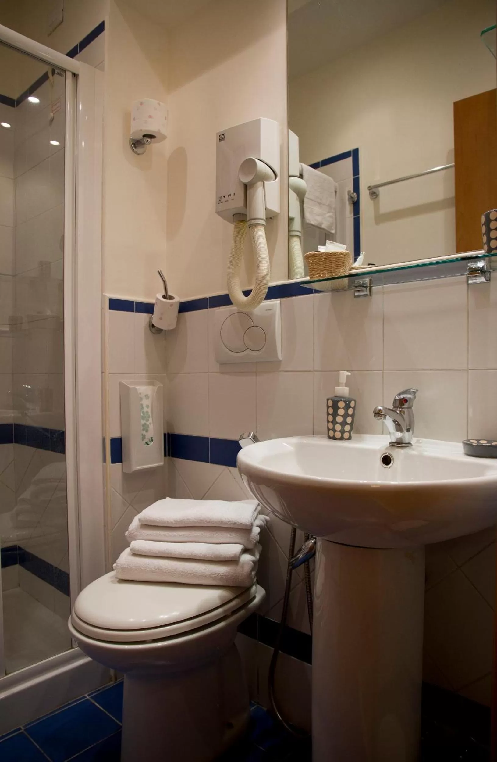 Bathroom in San Peter Rome B&B