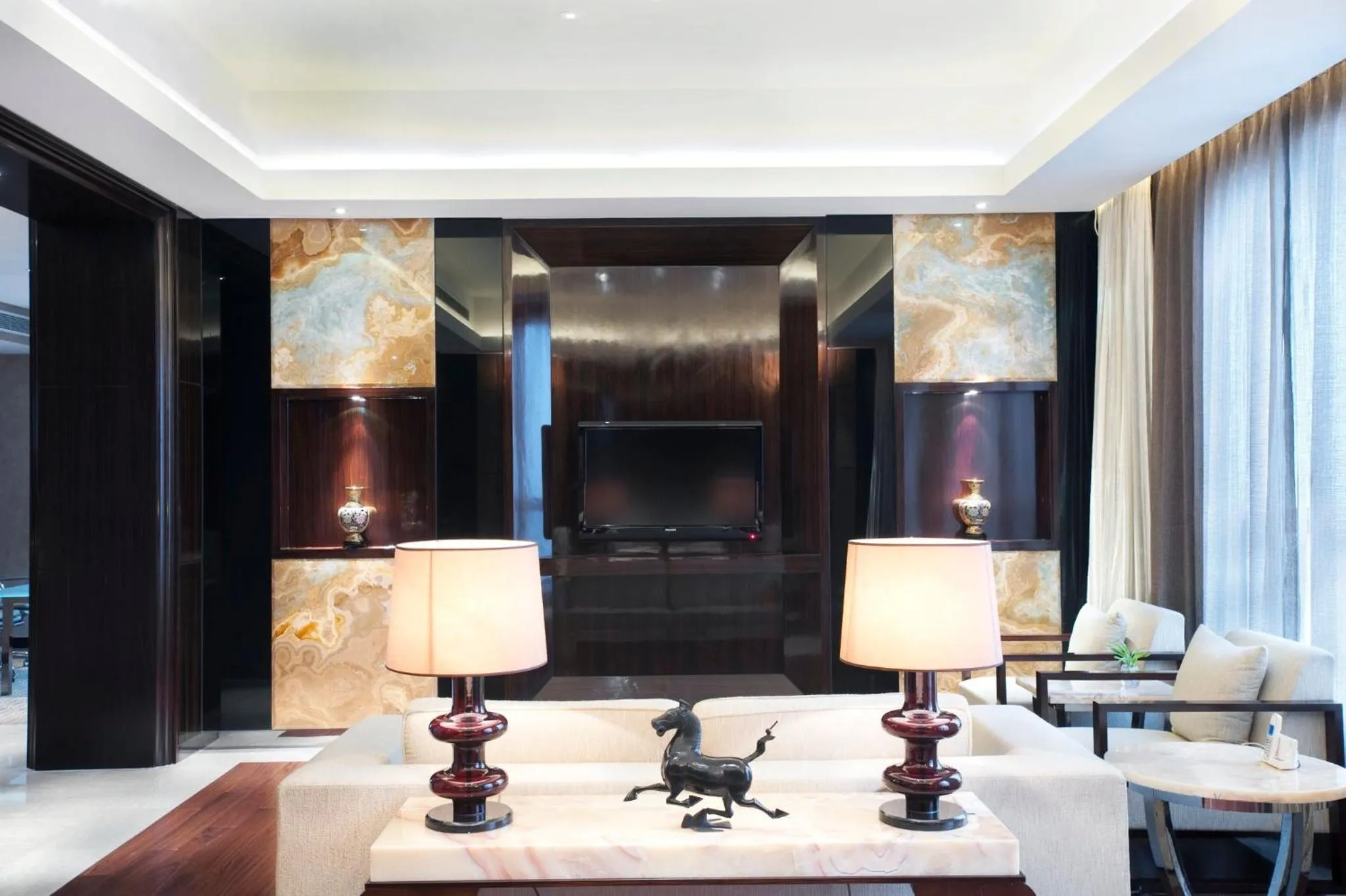 Photo of the whole room in Crowne Plaza Shanghai Jinxiu by IHG