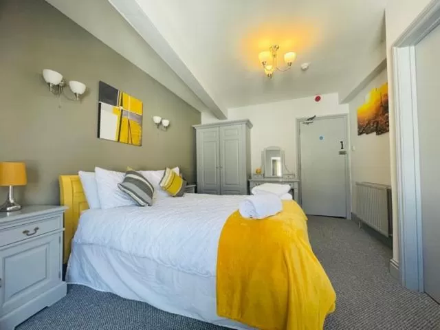 Bed in The Swan Hotel