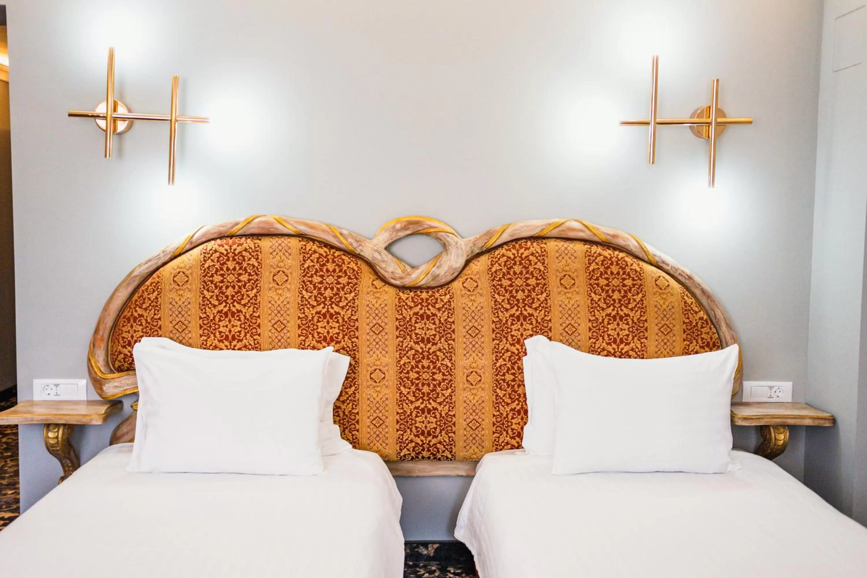 Bed in SunGarden Golf & Spa Resort