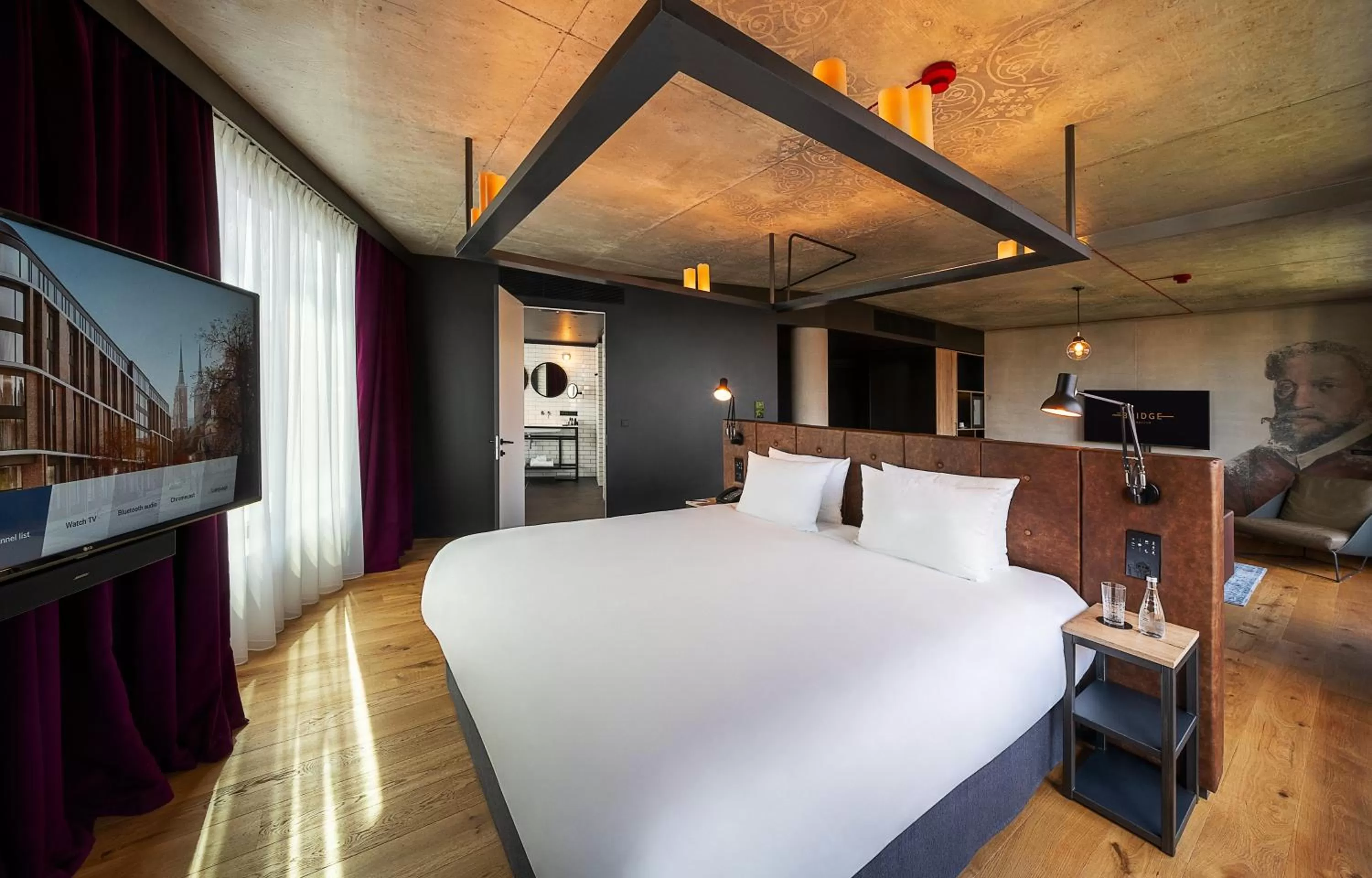 Bed in The Bridge Wroclaw - MGallery