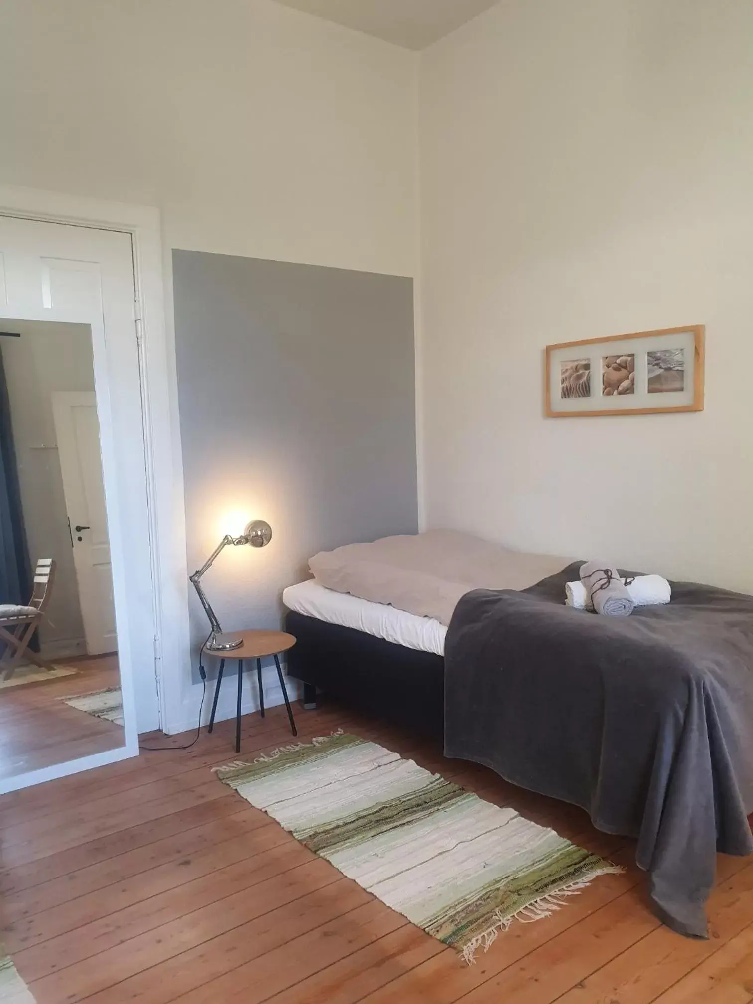 Double Room with Shared Bathroom in Edelsminde Bed & Breakfast Double Room with Shared Bathroom in Edelsminde Bed & Breakfast