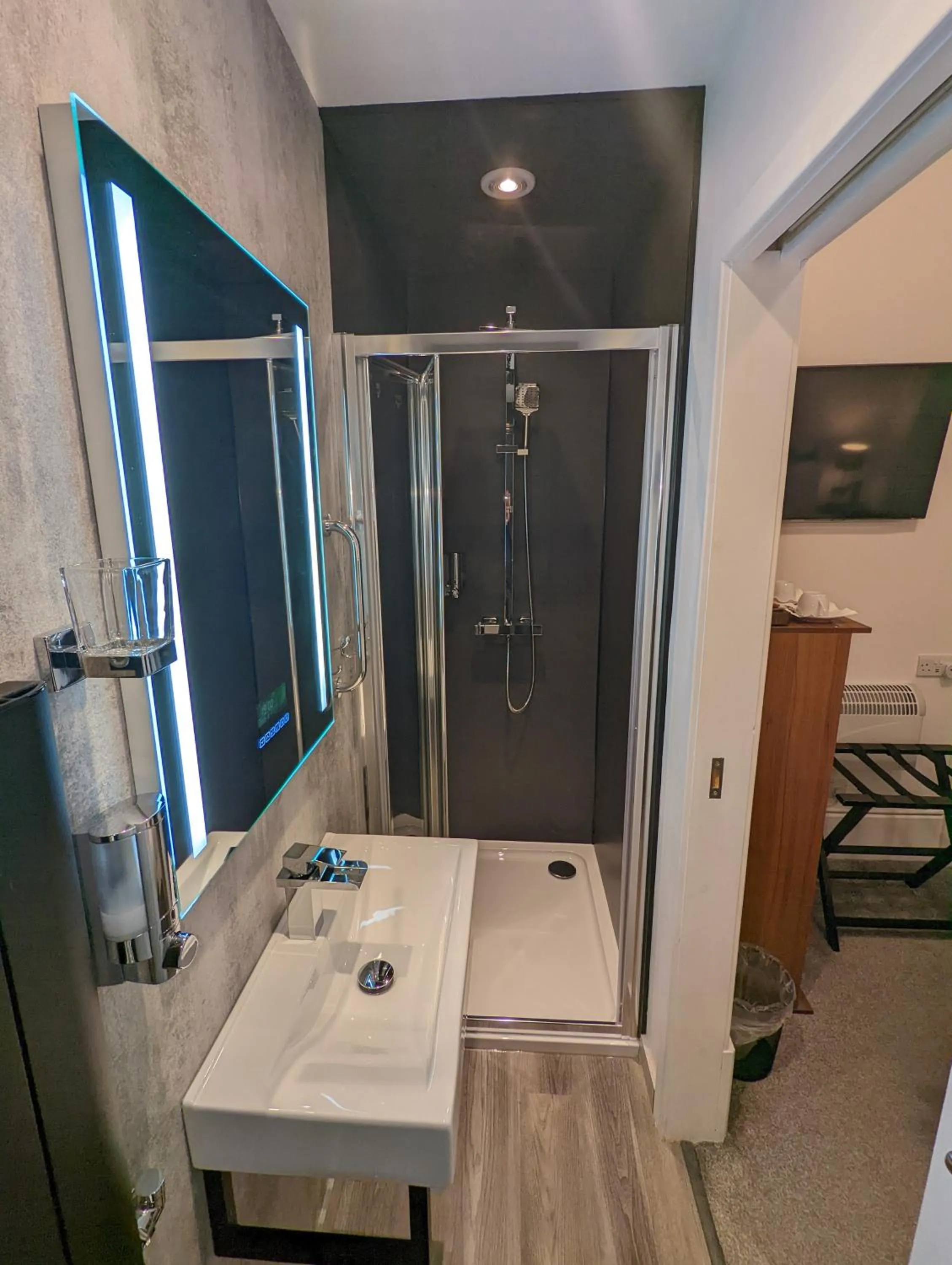 Bedroom in Cambeth Lodge