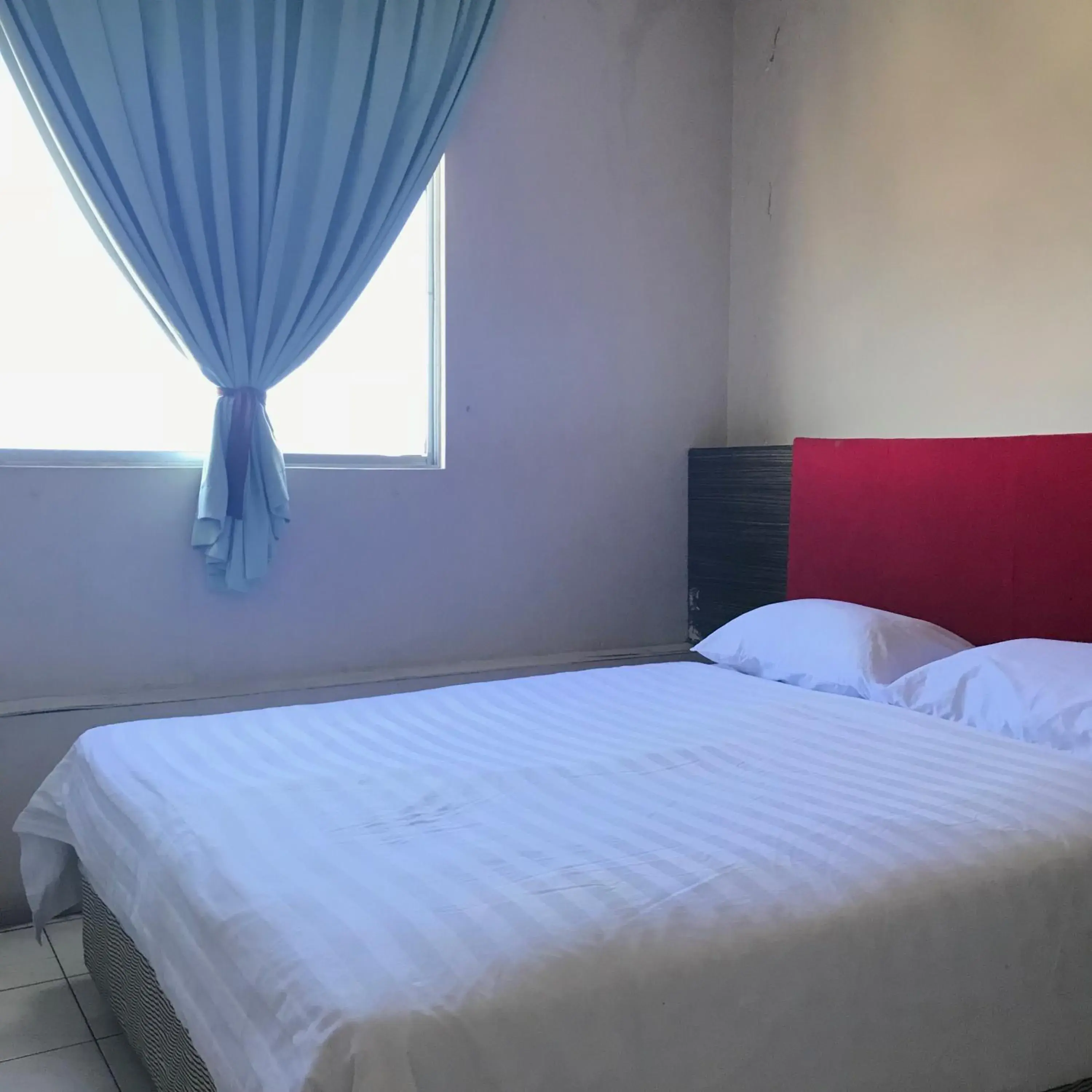 Standard Double or Twin Room in Iskandar Sinsuran Guesthouse Standard Double or Twin Room in Iskandar Sinsuran Guesthouse