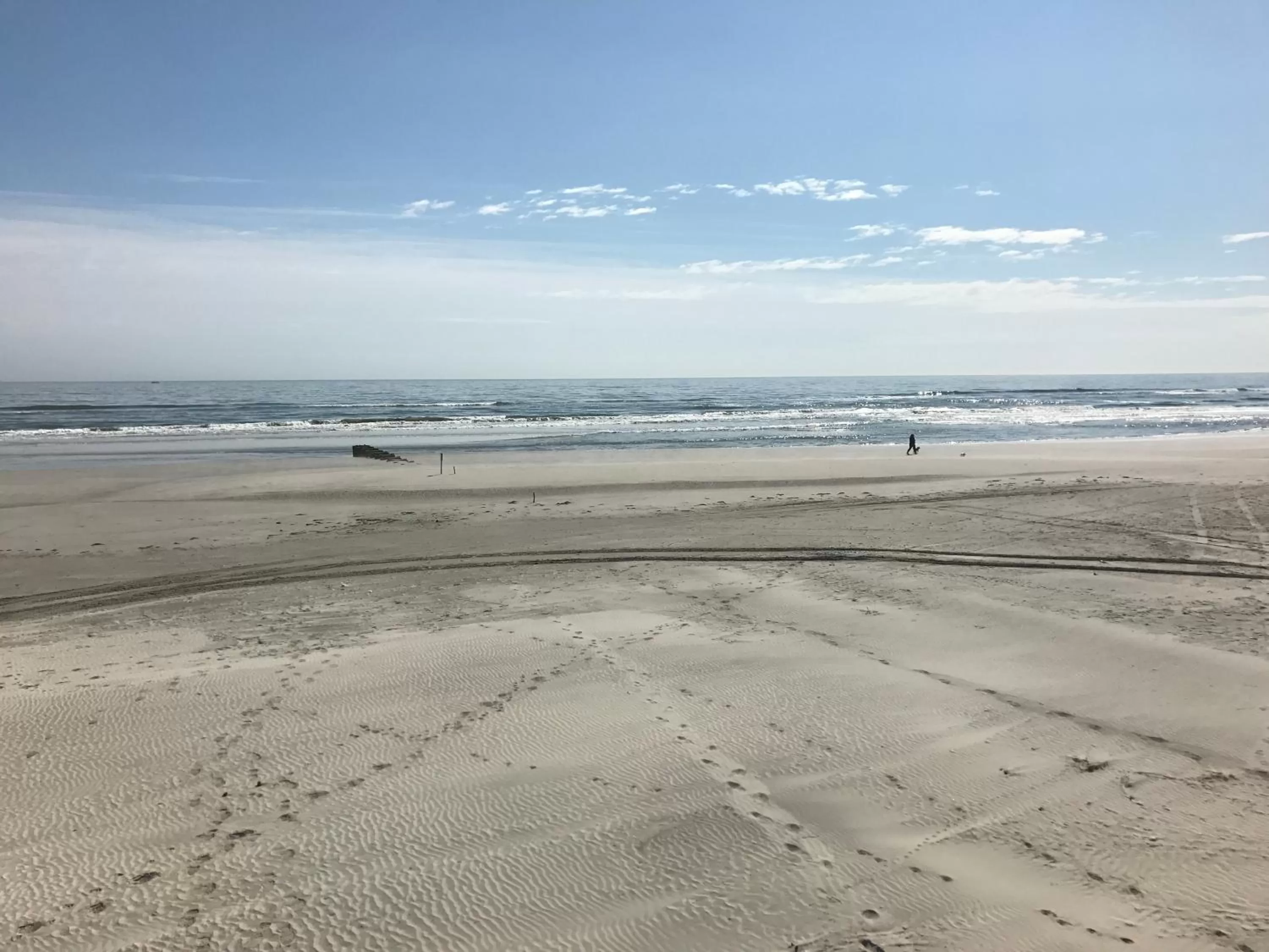 Beach in Saratoga Resort