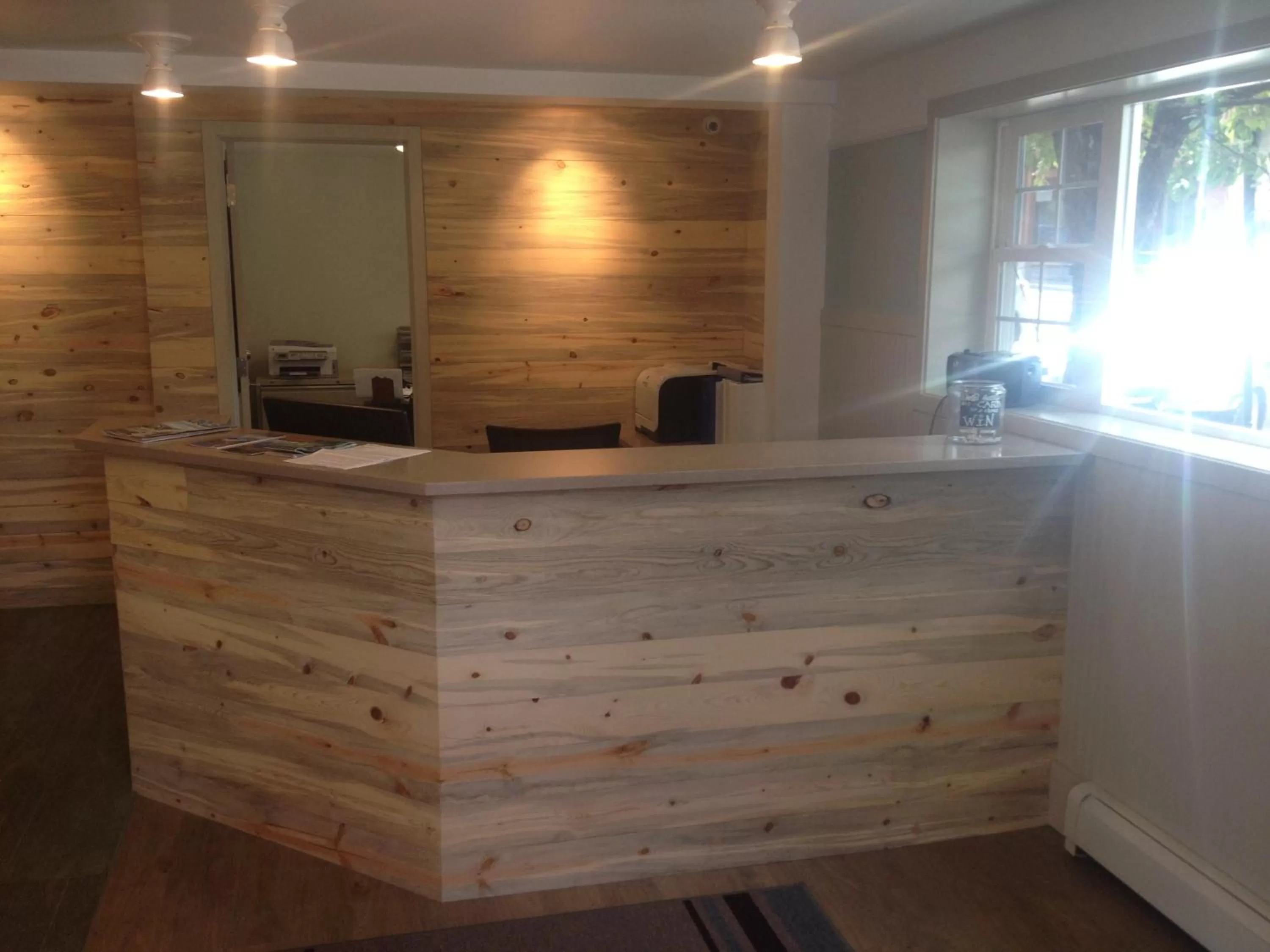 Lobby or reception in Basalt Mountain Inn