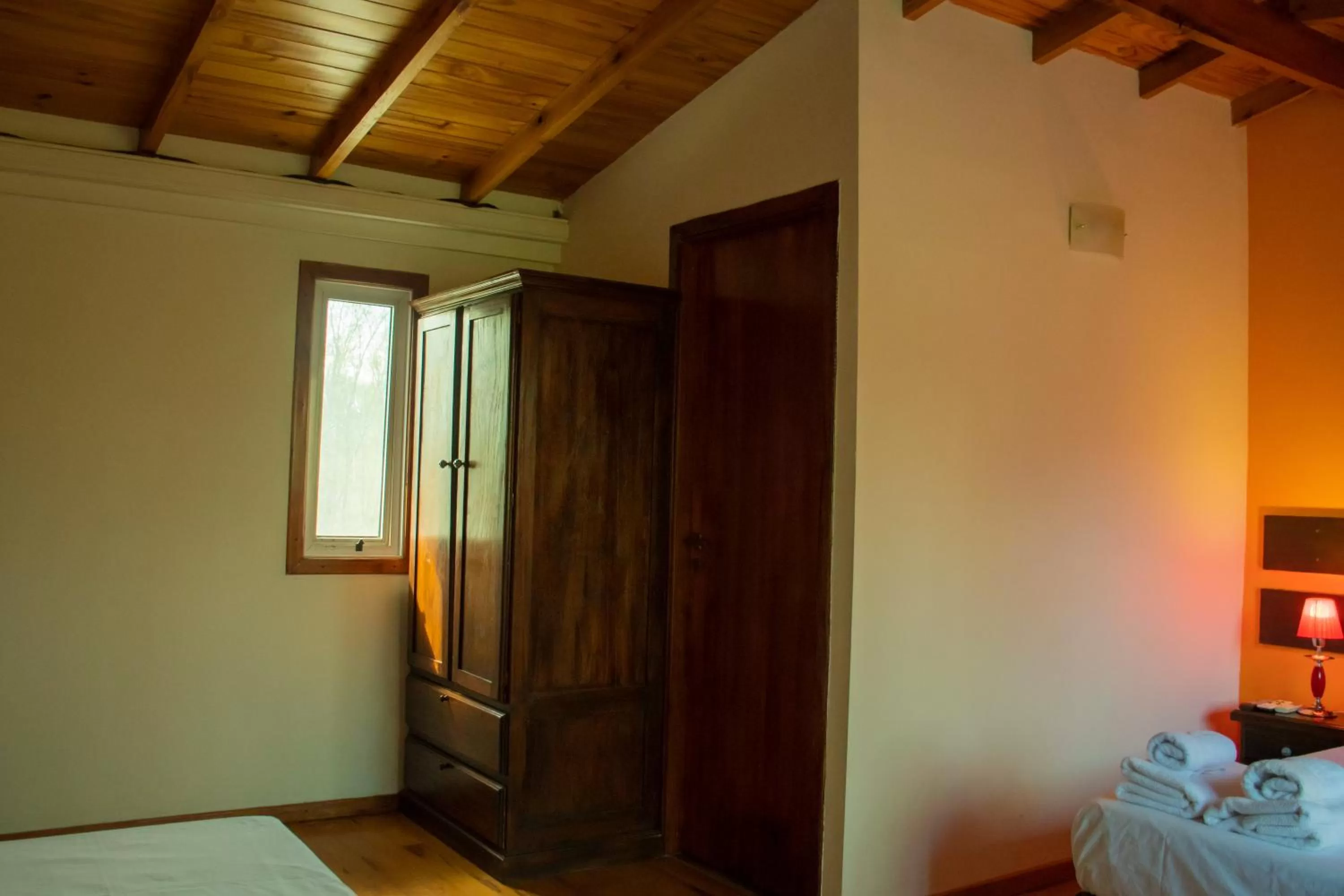 TV/Entertainment Center in Senador Dupont