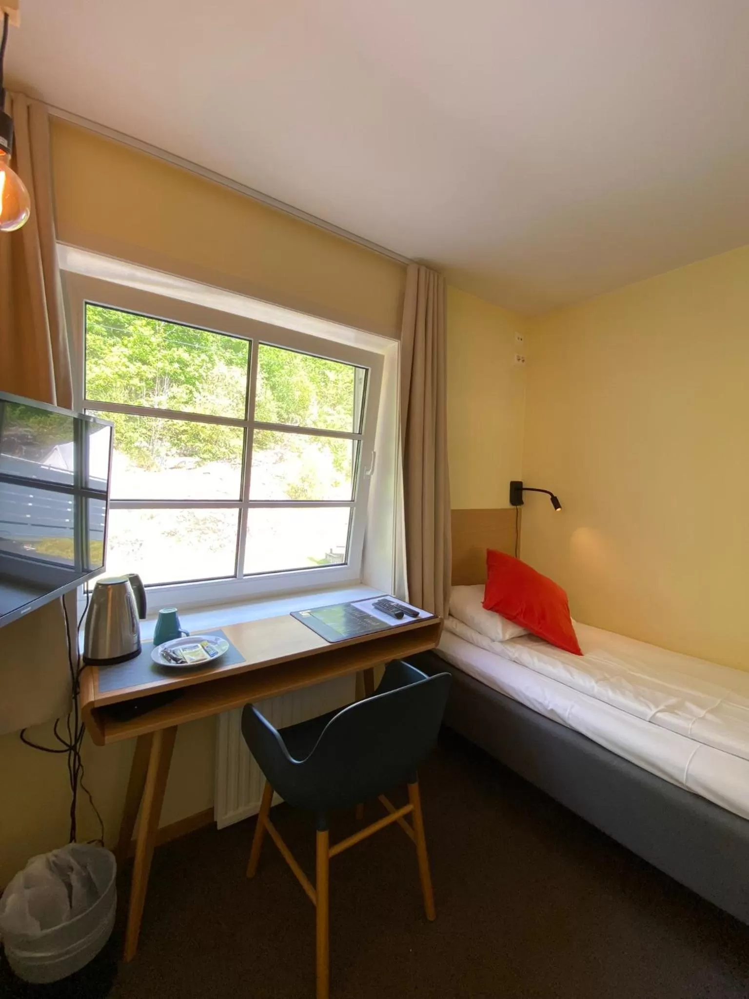 Bedroom, Bed in Lilland Brewery Hotel