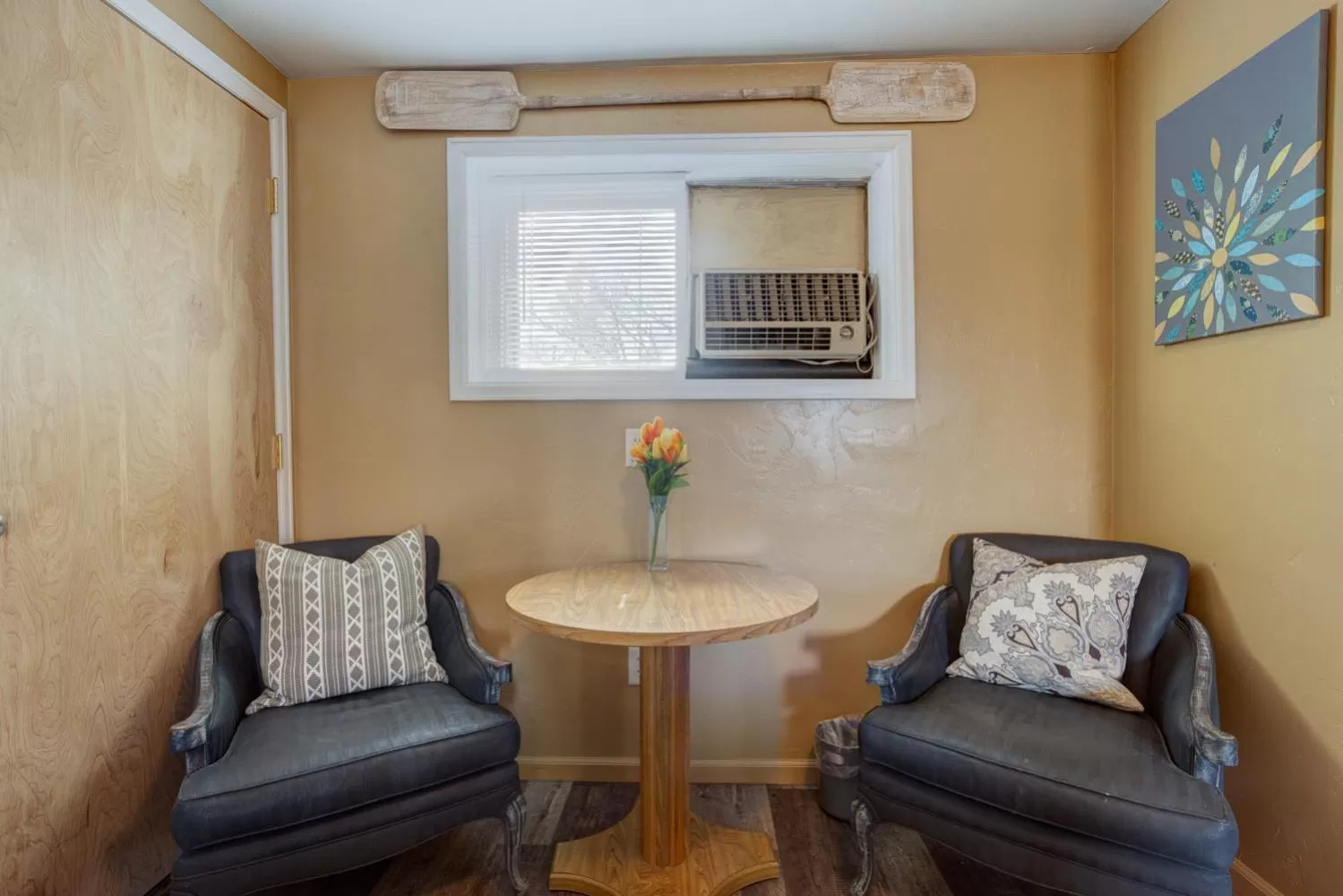 Seating area in Lodge at Poncha Springs