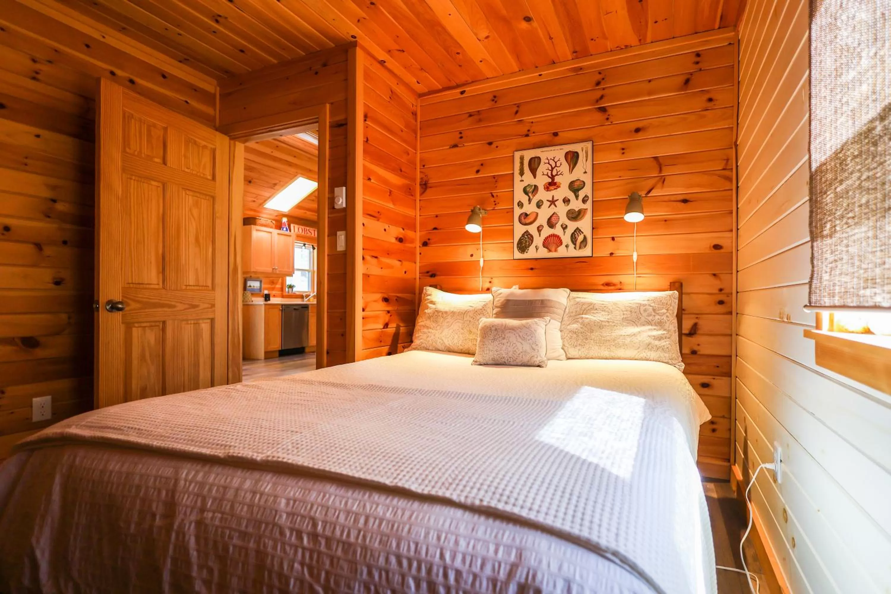 Bed in The Kitch'inn - Boutique Inn and Wine Bar