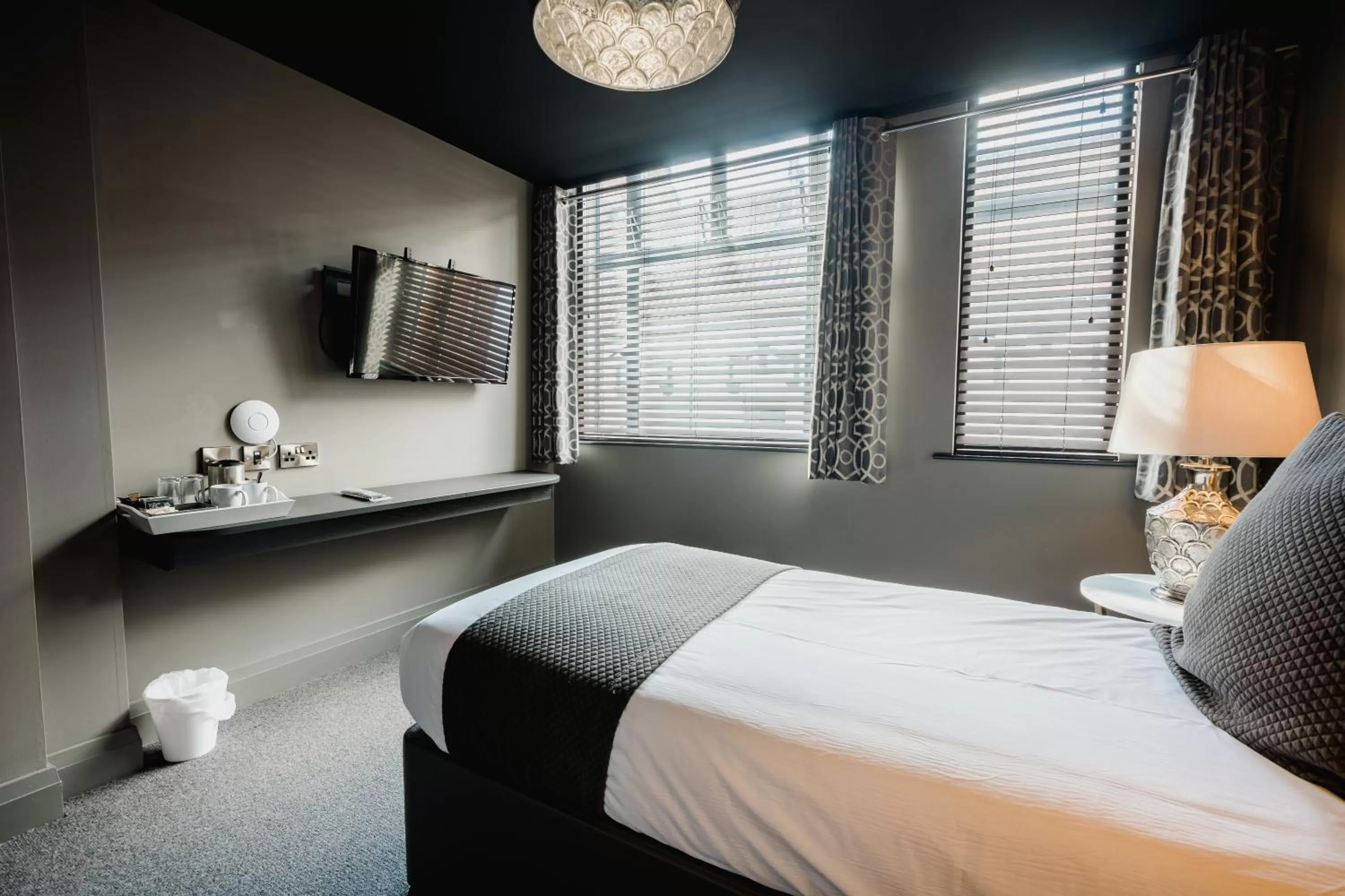 Bedroom in Green Ginger House