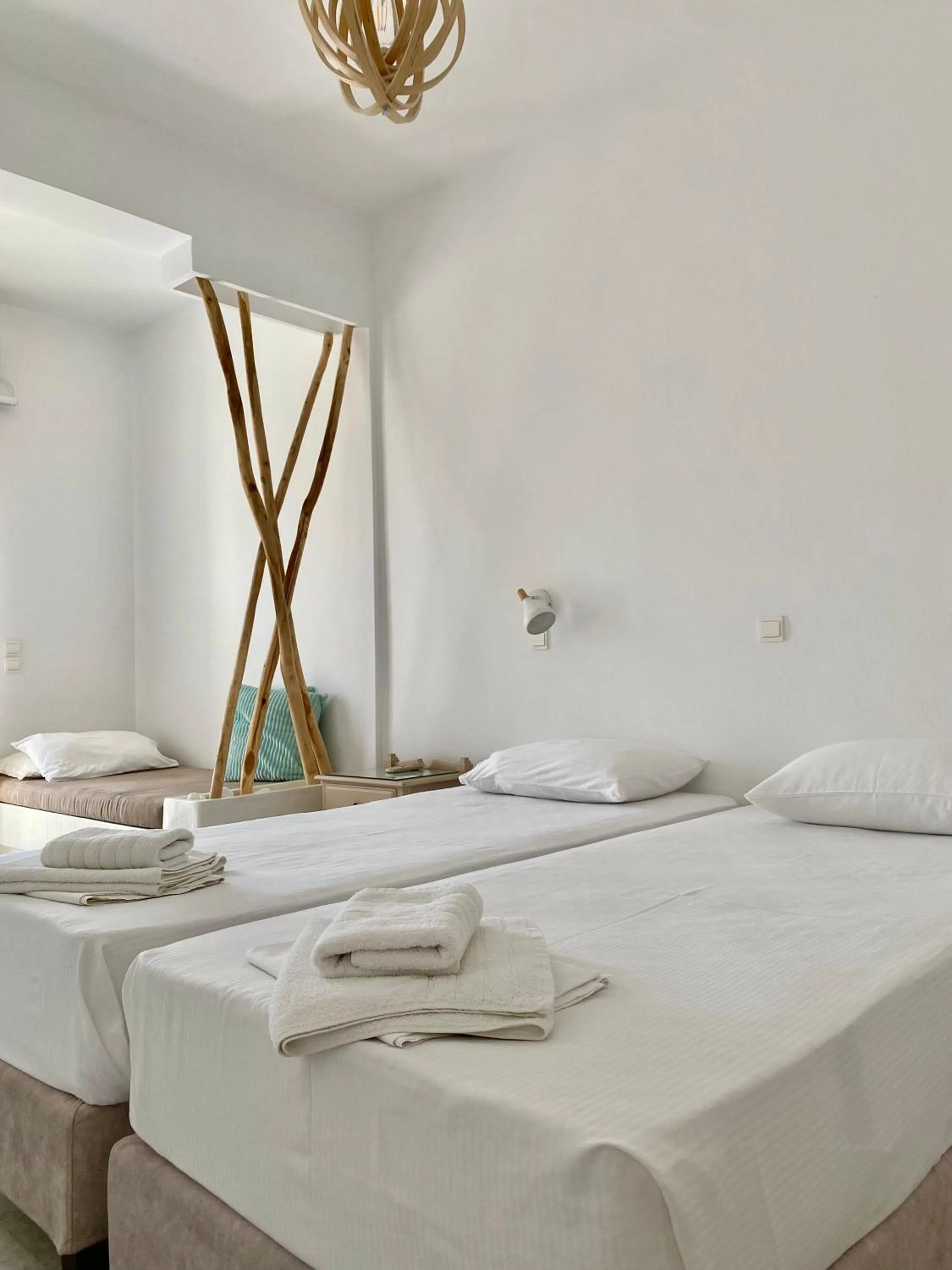 Bedroom, Bed in Fikas Hotel