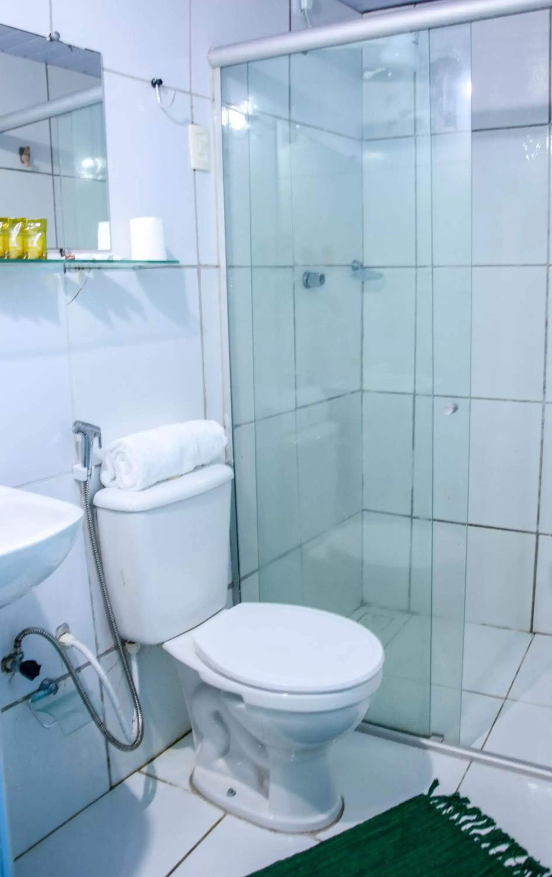 Economy Double or Twin Room in Hotel Pousada Maravista Economy Double or Twin Room in Hotel Pousada Maravista